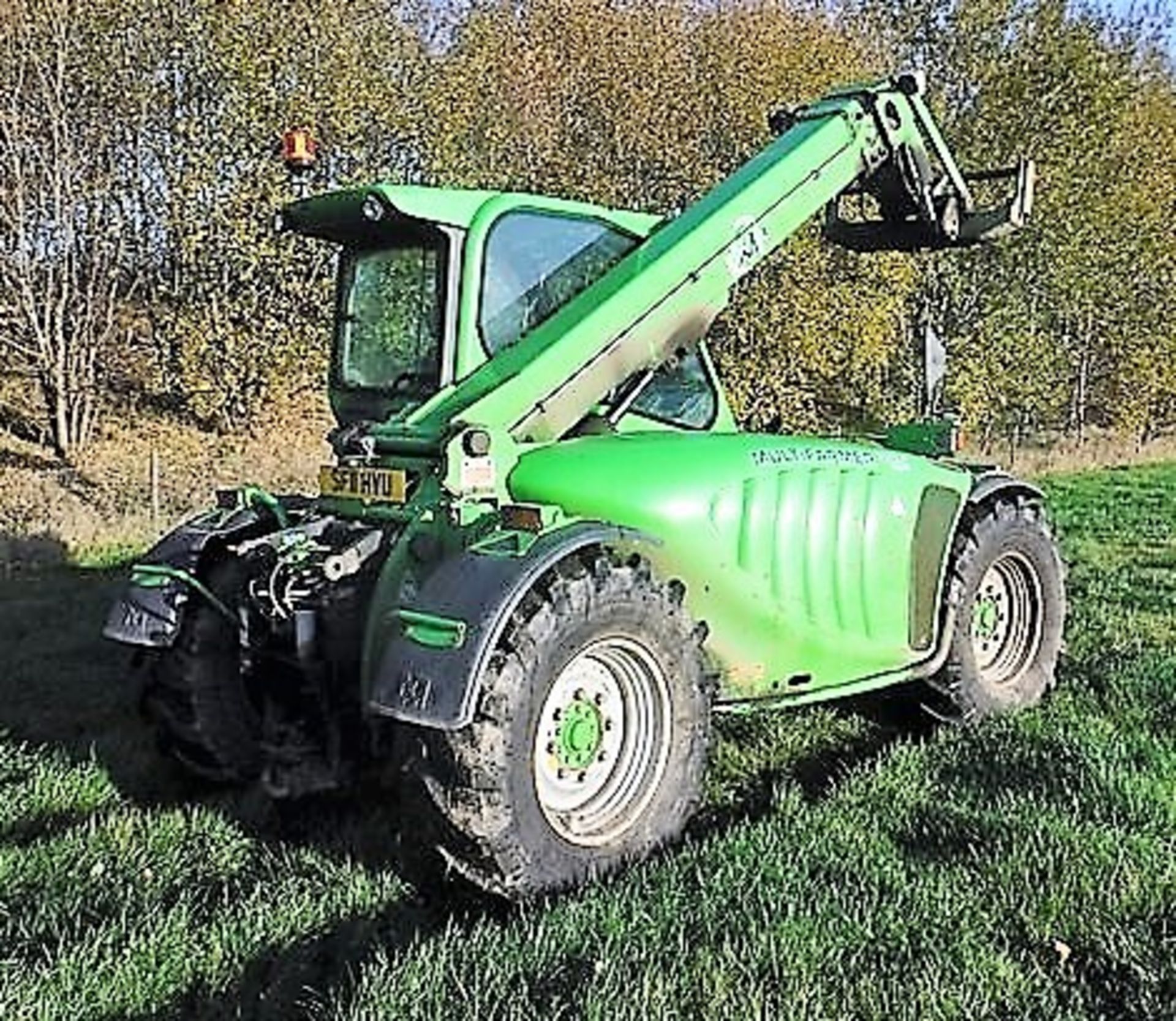 2011 MERLO F30TD01. SN C1053881. REG NO SF11 HVU C/W 1 BUCKET. 2 AXLE 9500KG (REVENUE WEIGHT). 3857 - Image 14 of 18