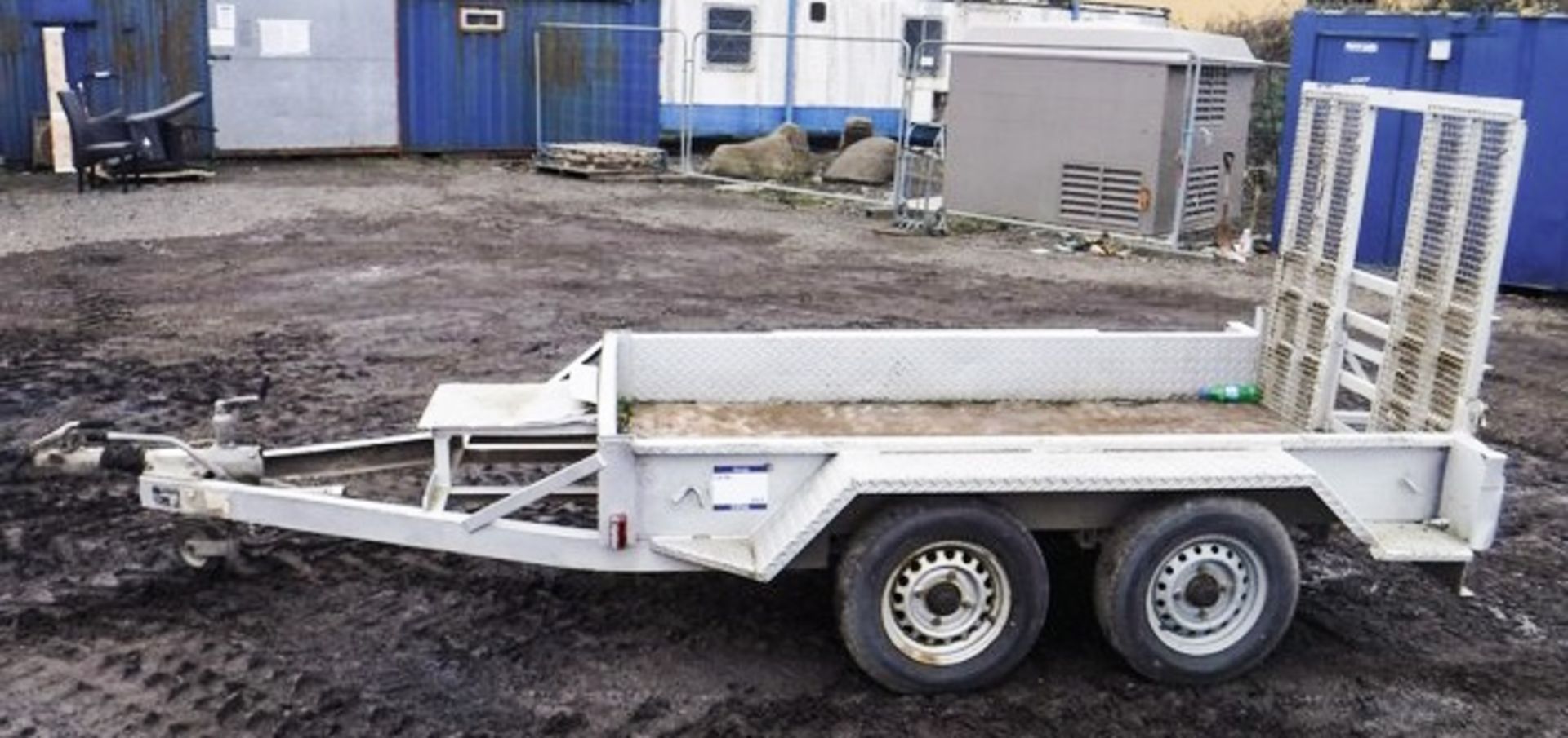 INDESPENSION 8' X 5' TWIN AXLE PLANT TRAILER WITH MESH RAMP, S/N G06600317 - Image 3 of 4