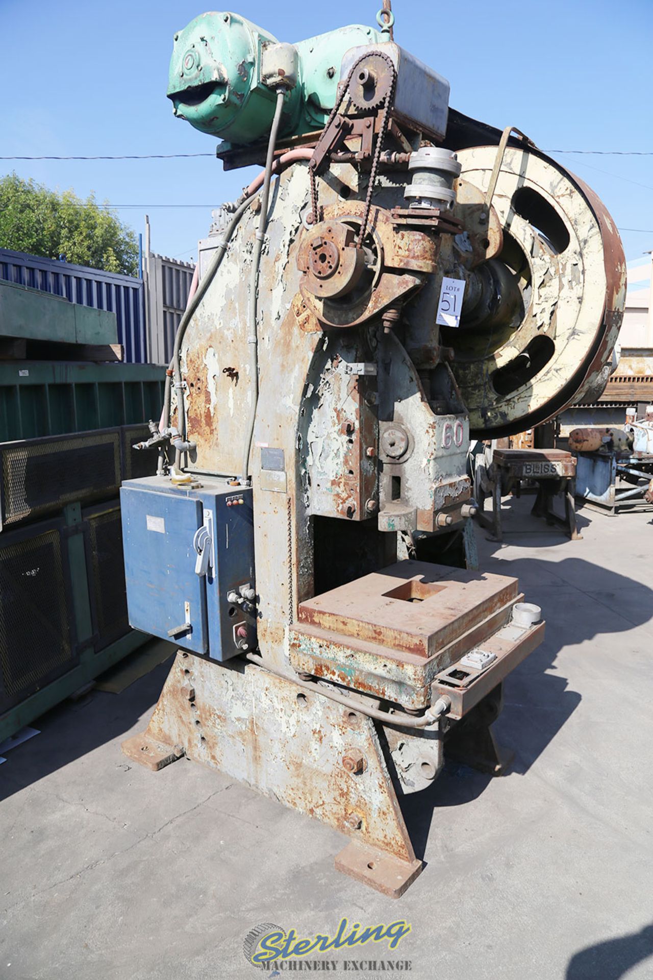 60 Ton x 4" Used Clearing Punch Press, Mdl. #6, Vari-Speed - Image 2 of 6