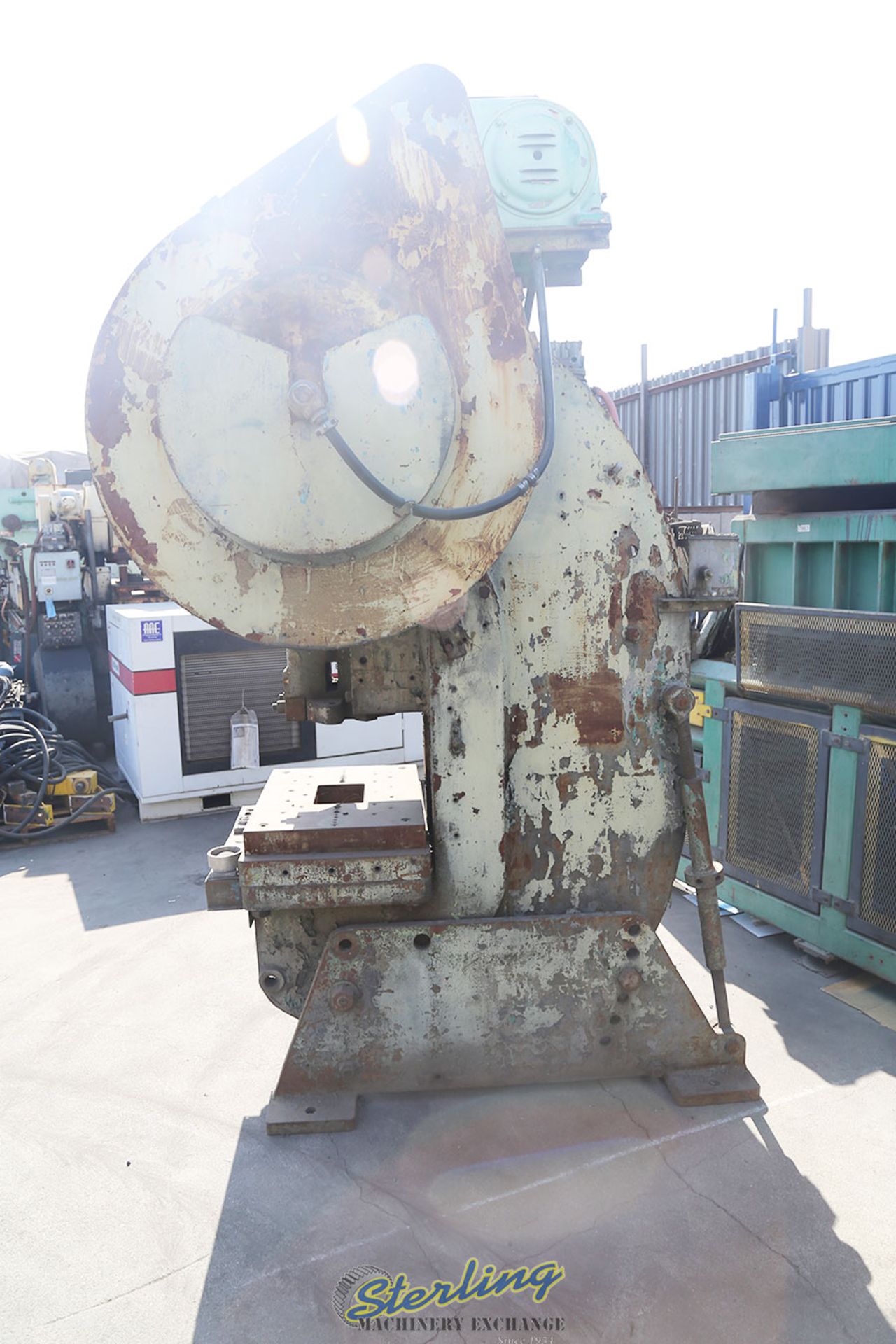 60 Ton x 4" Used Clearing Punch Press, Mdl. #6, Vari-Speed - Image 4 of 6