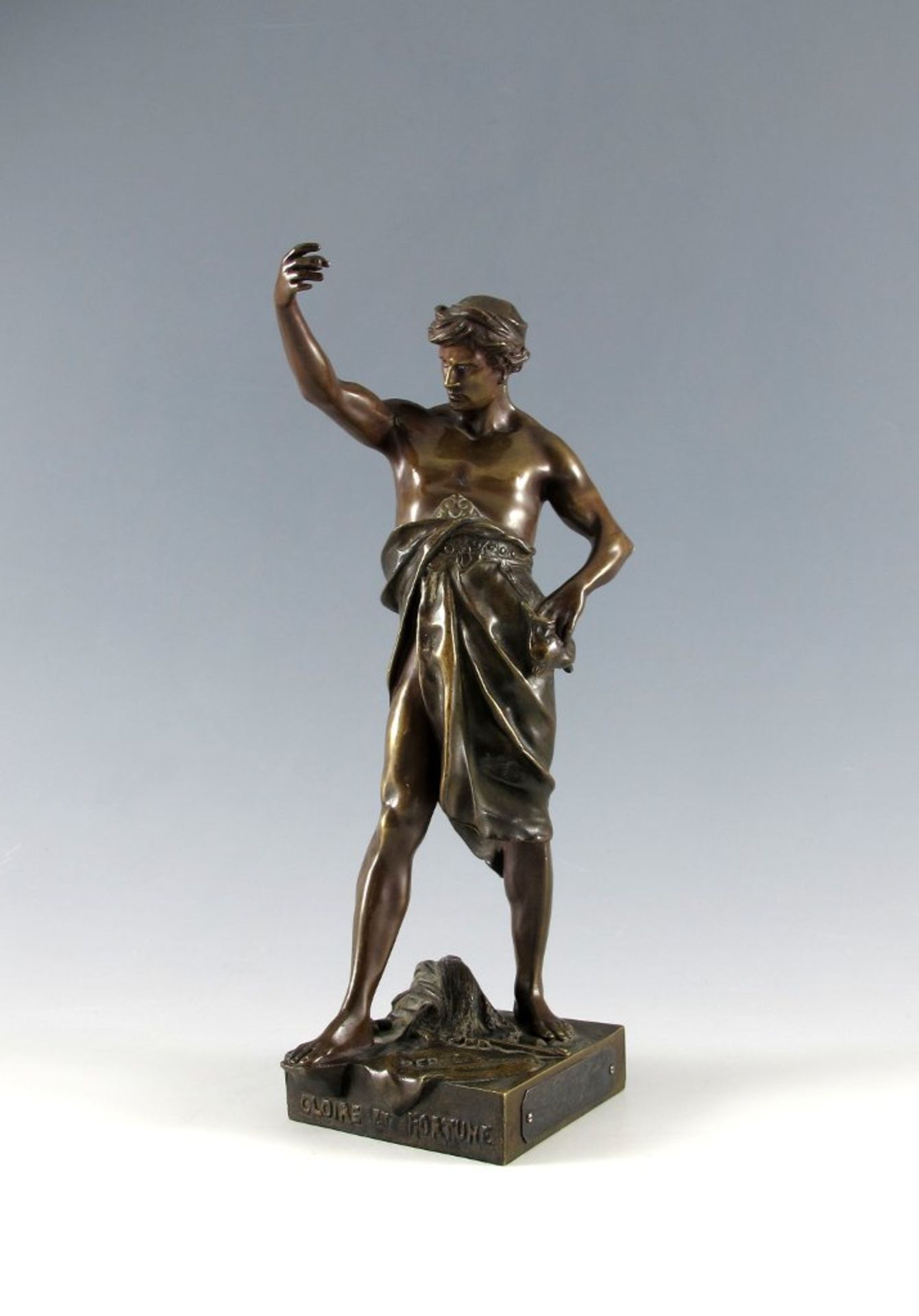 Emile Louis Picault. 1833 - Paris - 1915. Bez. Bronzefigur "Gloire et Fortune". Pariser