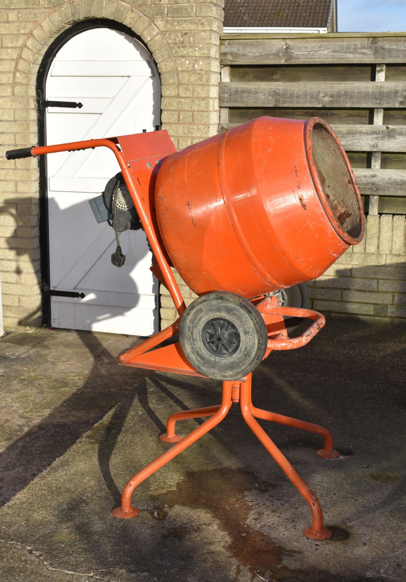 Belle Mains Electric Concrete Mixer - Bild 2 aus 4