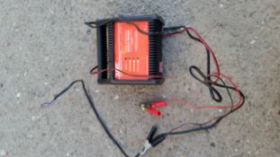 Duralite Battery Charger