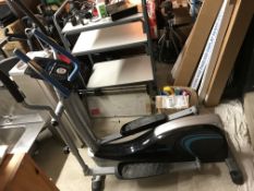 York Fitness x202 Cross Trainer