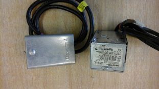 2 x Honeywell V4044 Actuator