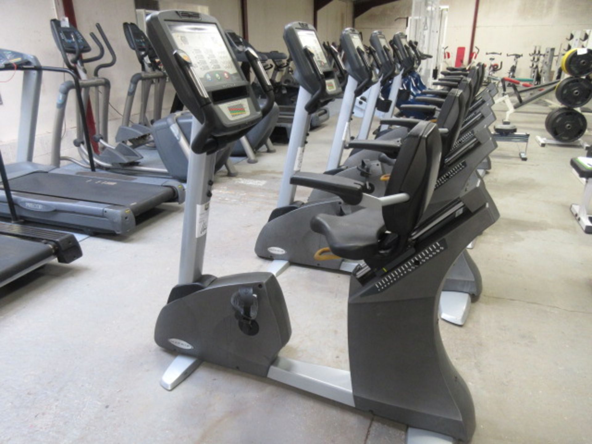 Matrix Hybrid Exercise Bike - Bild 2 aus 7