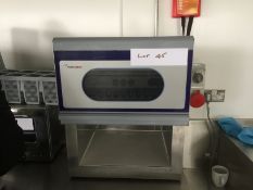 Merry Chef Commercial Microwave; Model 1725C