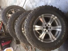 Cooper Discoverer STT Tyres LT275/65R18 Set of 4