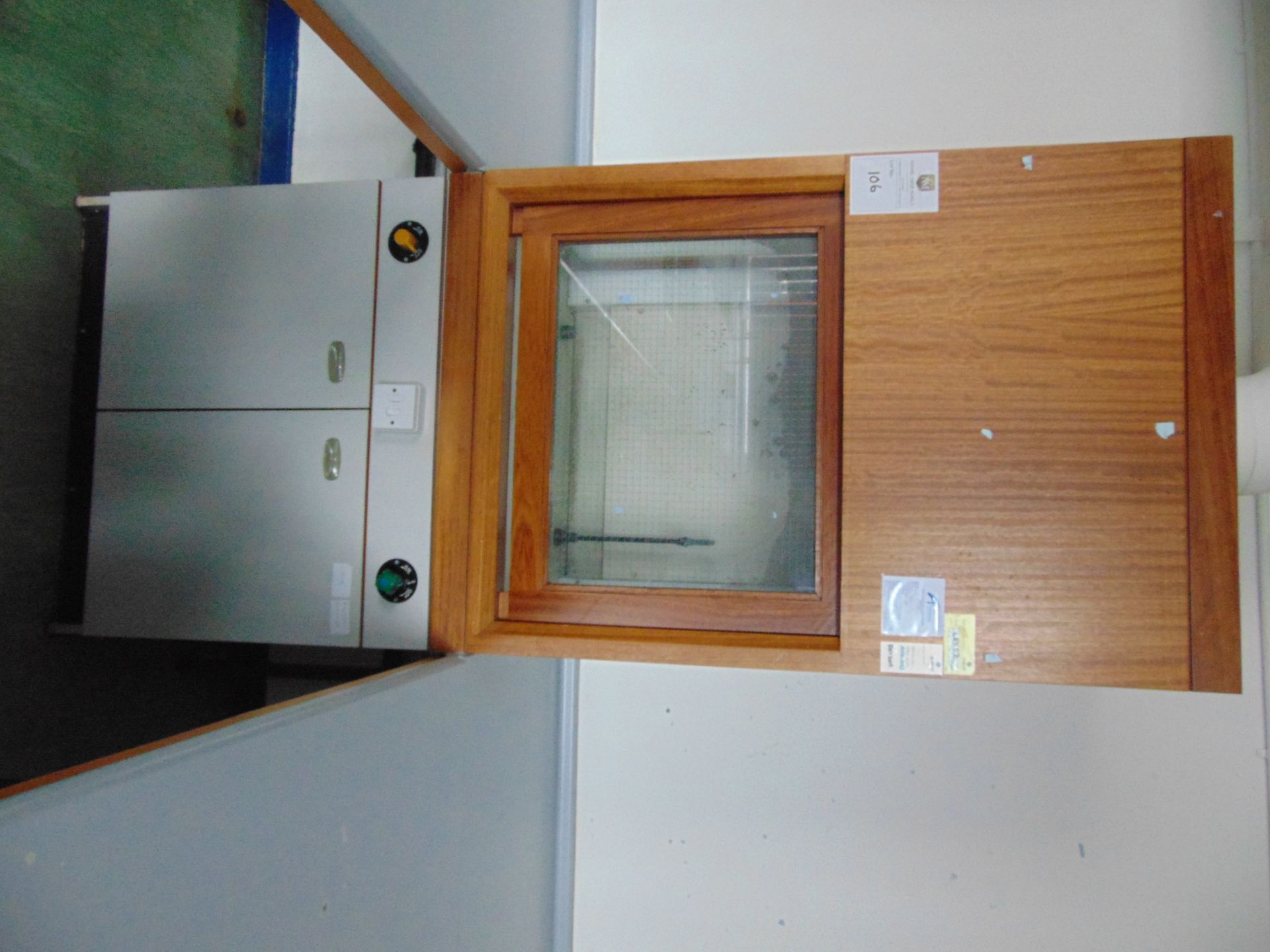 Fume Extraction Cabinet With Sink