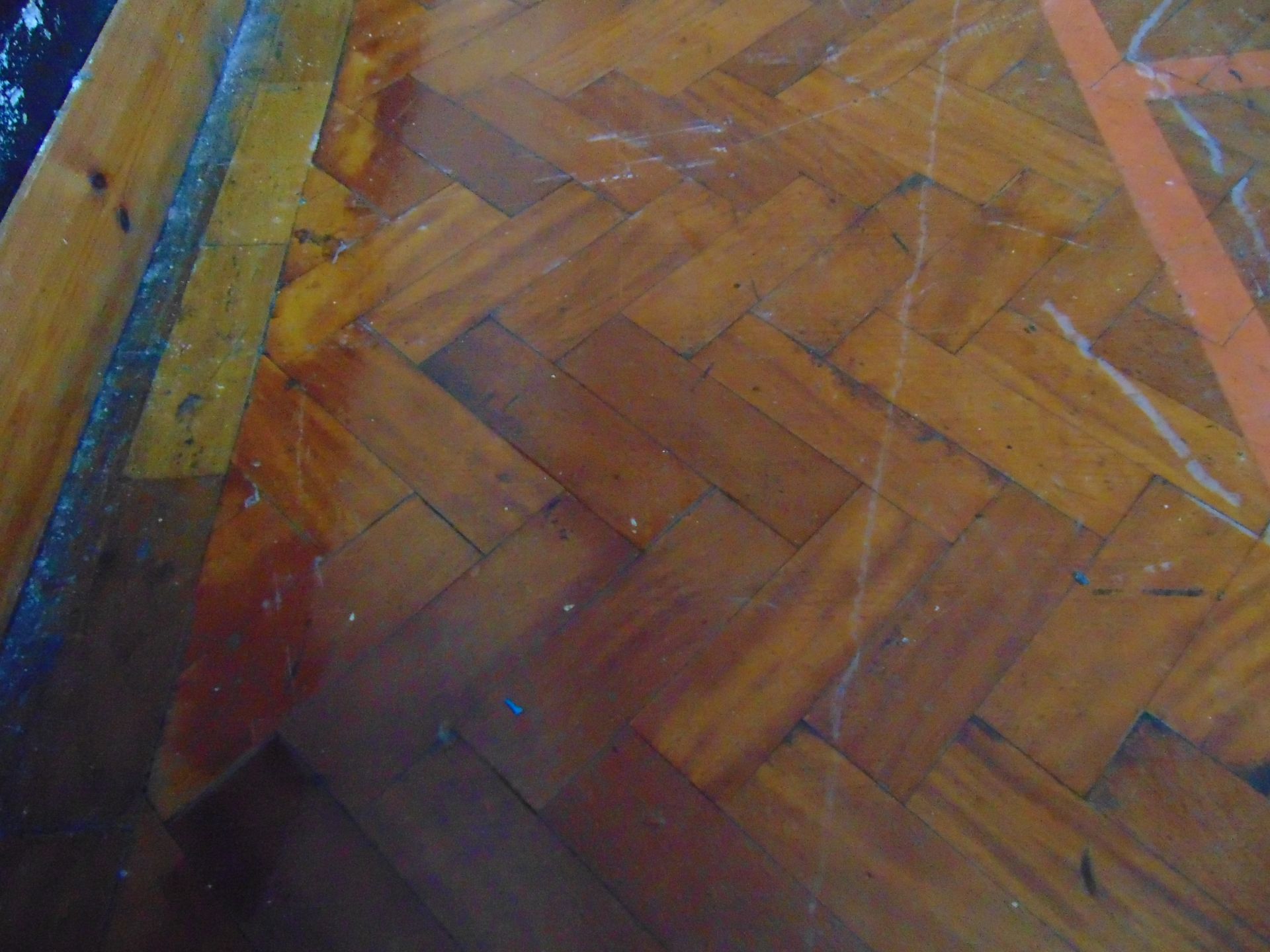 Entire Parquet Flooring in Sports Hall - Image 6 of 9