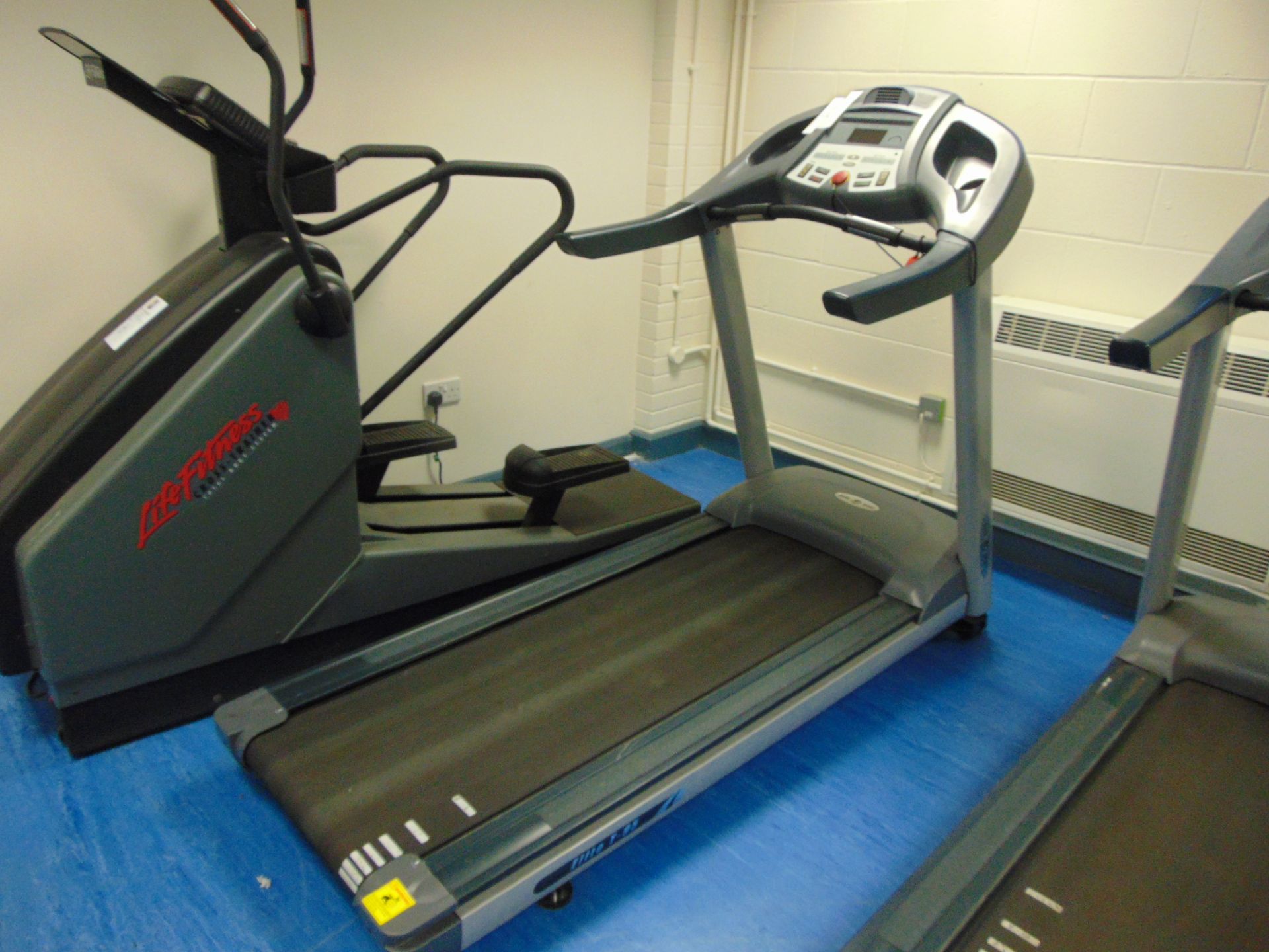 Elite T95 Running Machine - Image 2 of 4