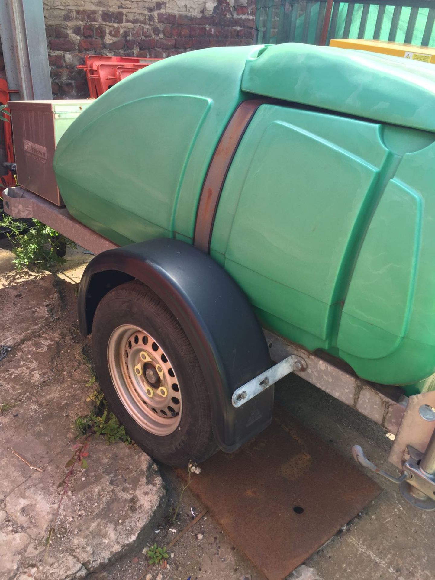 1000 Litre Water Bowser/ Water Tank Trailer - Image 2 of 5