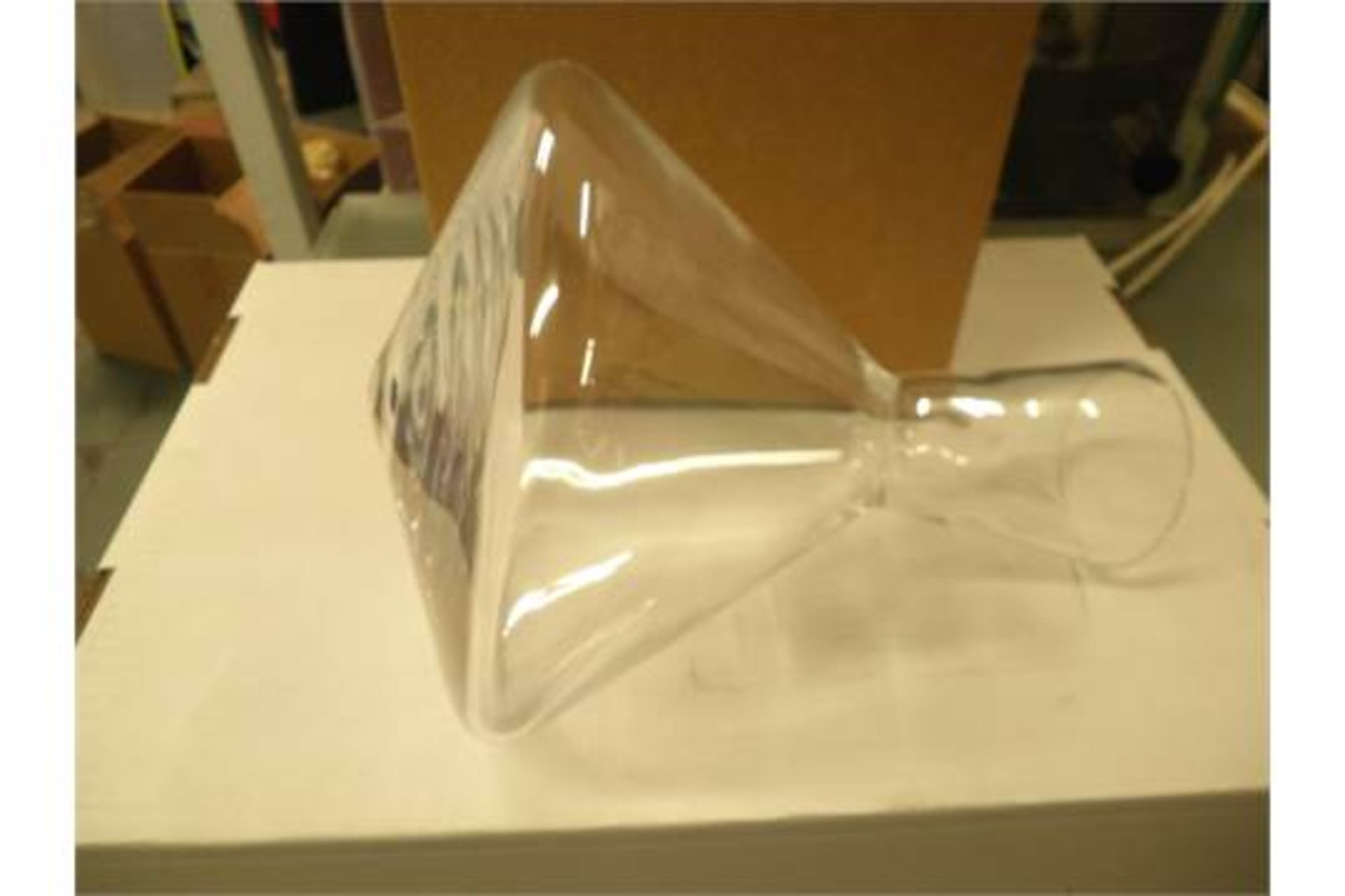 2 Boxed Glass Decanters With Shaped Bases - Image 2 of 3