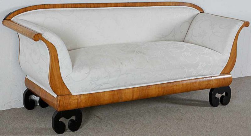 Sofa. Biedermeier, süddeutsch um 1820/30. Kirschbaum, teilweise ebonisiert. Ältere Restauration & - Image 12 of 13