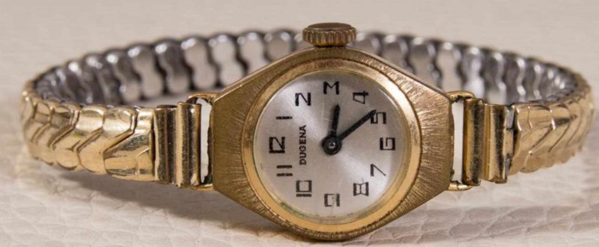 7teiliges Konvolut alter/antiker Uhren. Bestehend aus 4 Armband- & 3 Taschenuhren. Teilweise Silber. - Image 4 of 14