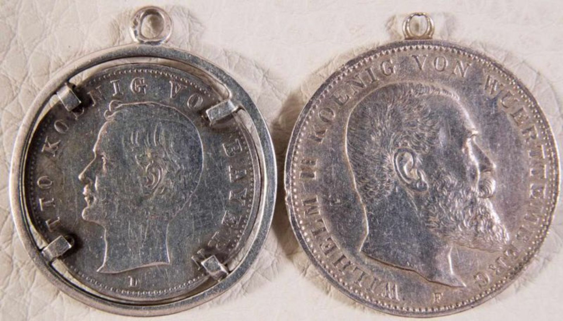 2 Münzanhänger. Silber, Deutsches Reich: 1 x zwei Mark, Bayern 1904, Buchstabe "D". In loser