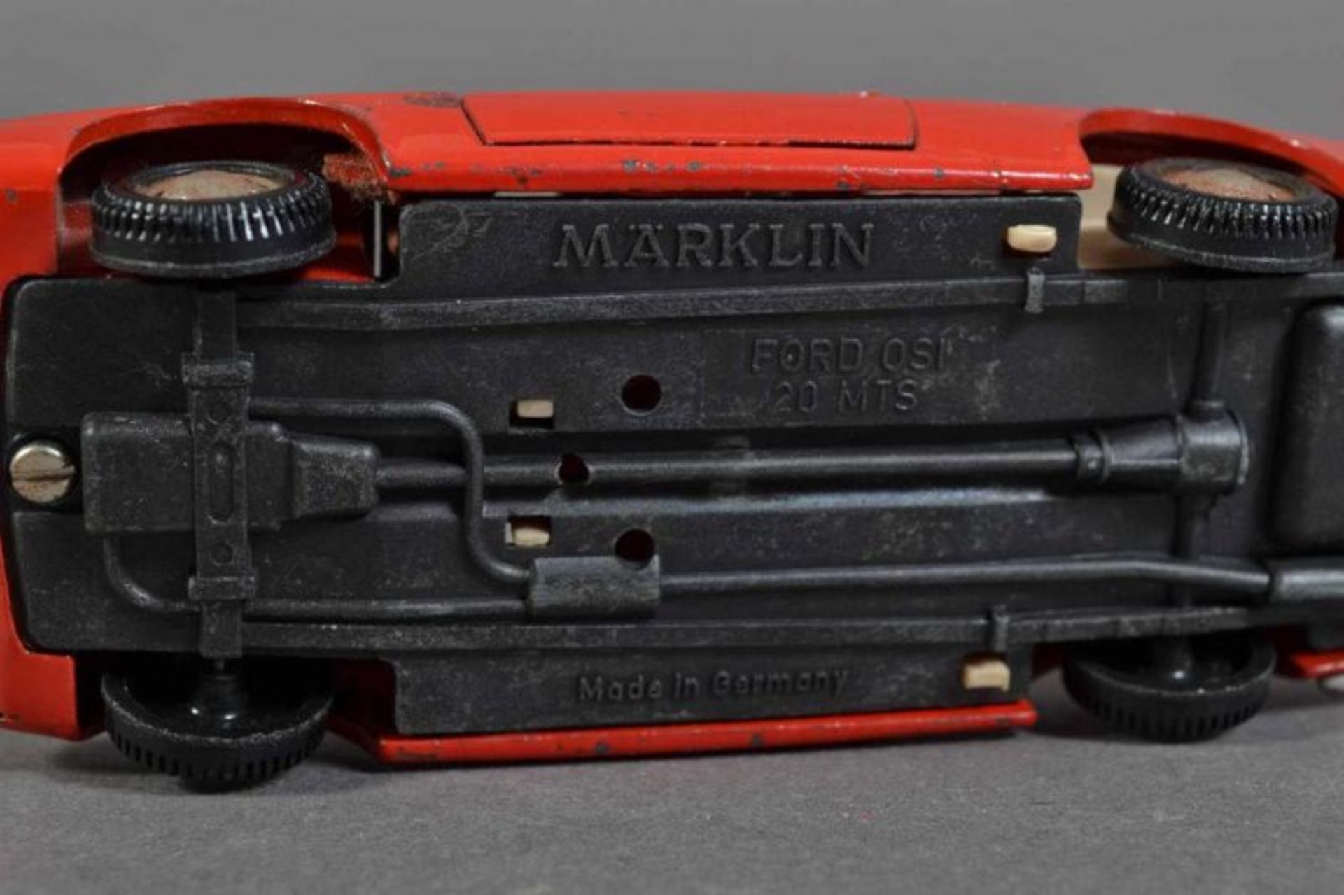 "FORD Dsi 20 MTS" - Märklin. Metall, rot lackiert. Länge 10 cm. Kennzeichen "S-VW 53". Bespielter - Image 3 of 12