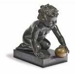 KNABE MIT GOLDENEM BALL Carl Georg Barth (1859 München - ?), um 1900 Bronze, braun patiniert. Ball