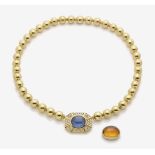 COLLIER MIT GROSSEM SAPHIR UND BRILLANTEN Italien Gelbgold 750/-, gestempelt. 36 Brillanten, zus.