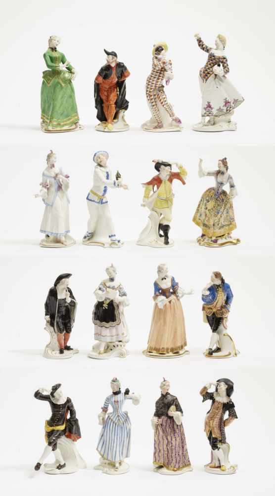 KOMPLETTE SERIE VON 16 FIGUREN DER COMMEDIA DELL'ARTE Nymphenburg, nach Modell von F. A. Bustelli