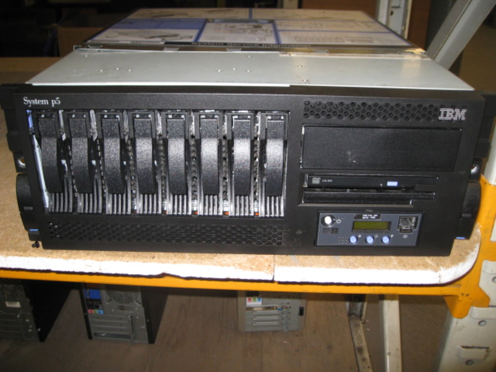 IBM SYSTEM P5 RACKMOUNT 4U FILESERVER TYPE 9131-52A. IBM93ZZ PROCESSOR, 16GB RAM, 6 X 300GB HDD'