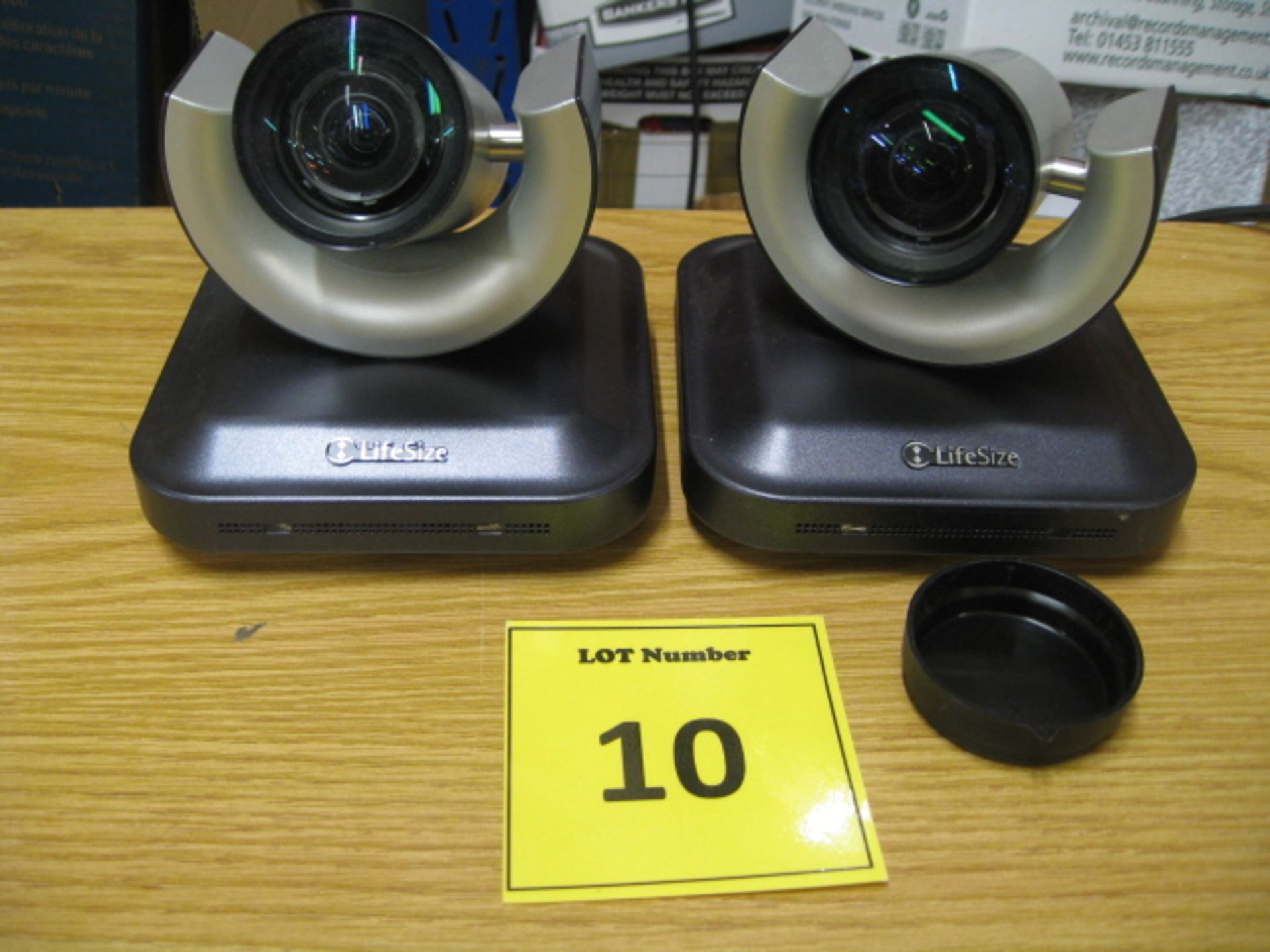 LIFESIZE CONFERENCING EQUIPMENT COMPRISING 1 X LIFESIZE PHONE, 1 X LIFESIZE PASSPORT, MODEL LFZ-014, - Image 7 of 8