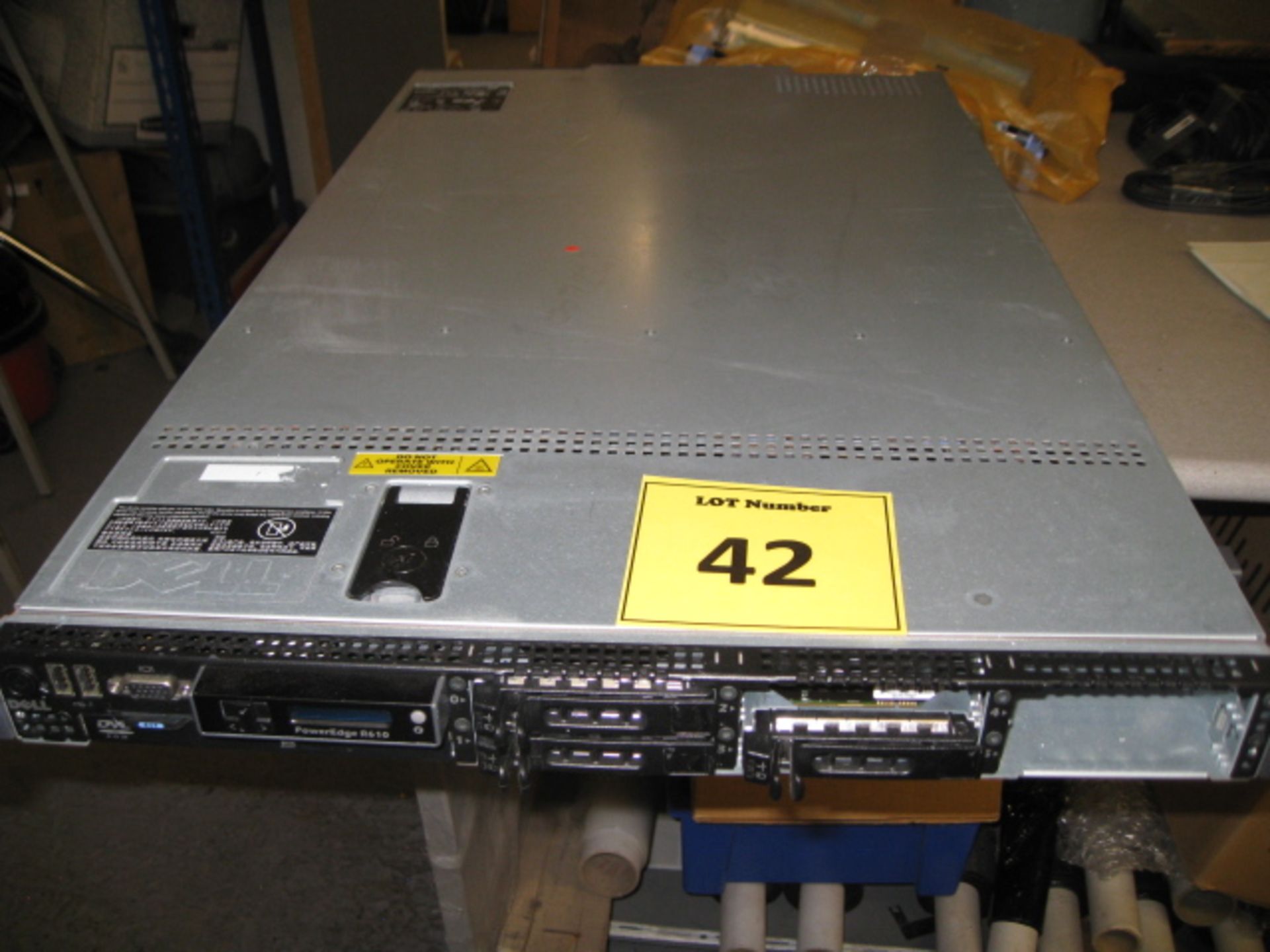 DELL POWEREDGE R610 1U RACKMOUNT FILE SERVER. SIX CORE 2.4GHZ PROCESSOR (E5645), 8GB RAM, 1 X