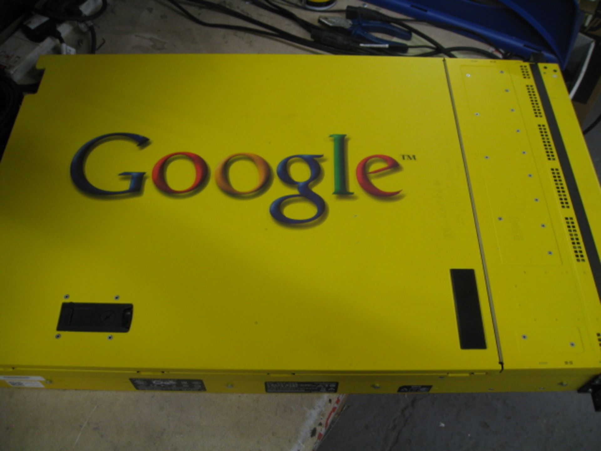 GOOGLE E14S 2U RACKMOUNT FILESERVER. 2 X SIX CORE 2.5GHZ PROCESSORS, 96GB RAM, 4 X 500GB HDD'S - Image 2 of 12