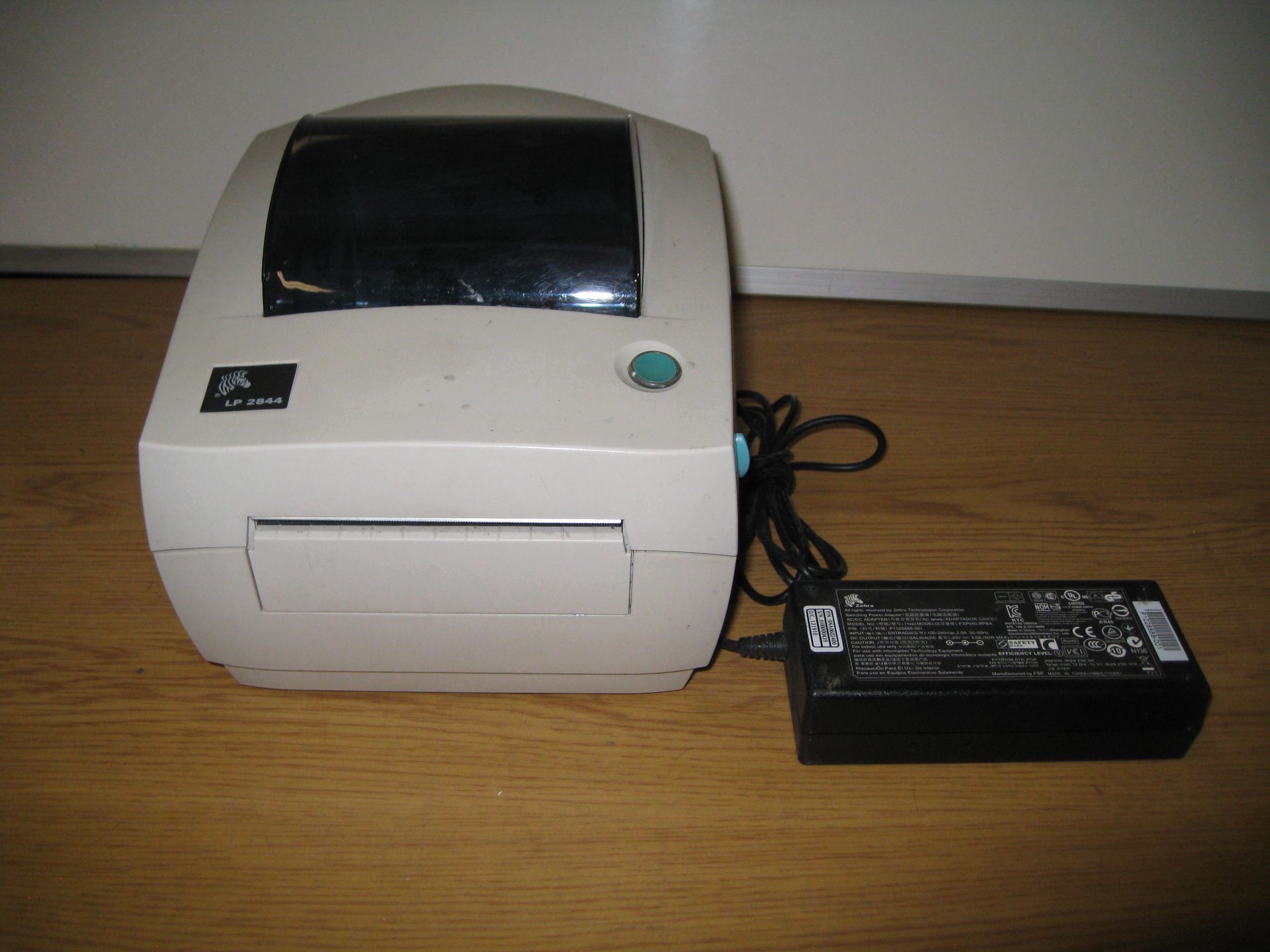 Zebra LP 2844 Thermal Label Printer USB Serial Parallel Including Power Supply