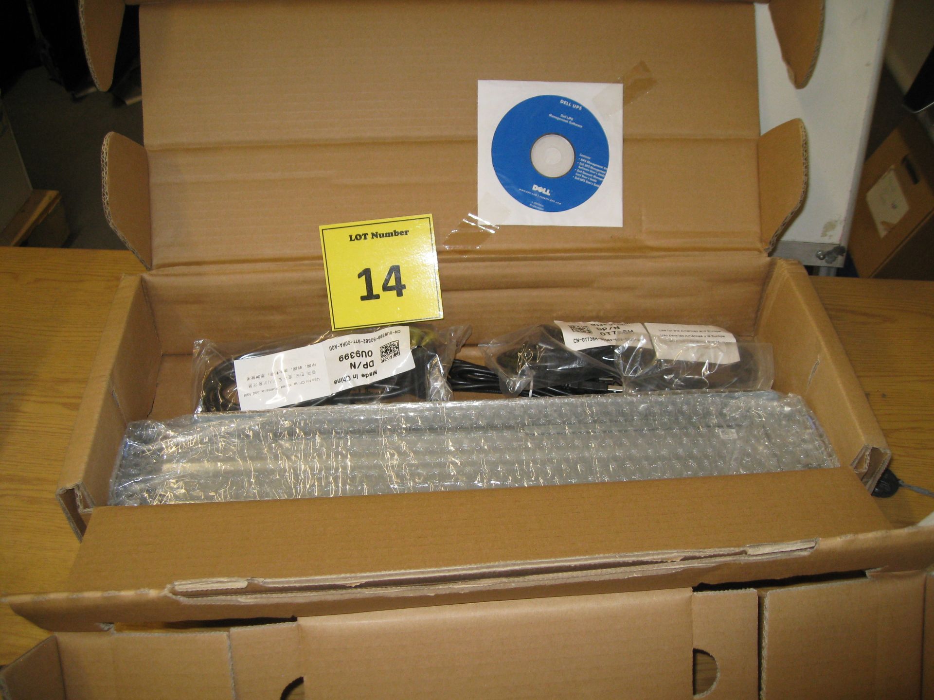 DELL UPS RAIL KIT. NEW & BOXED - Image 2 of 2