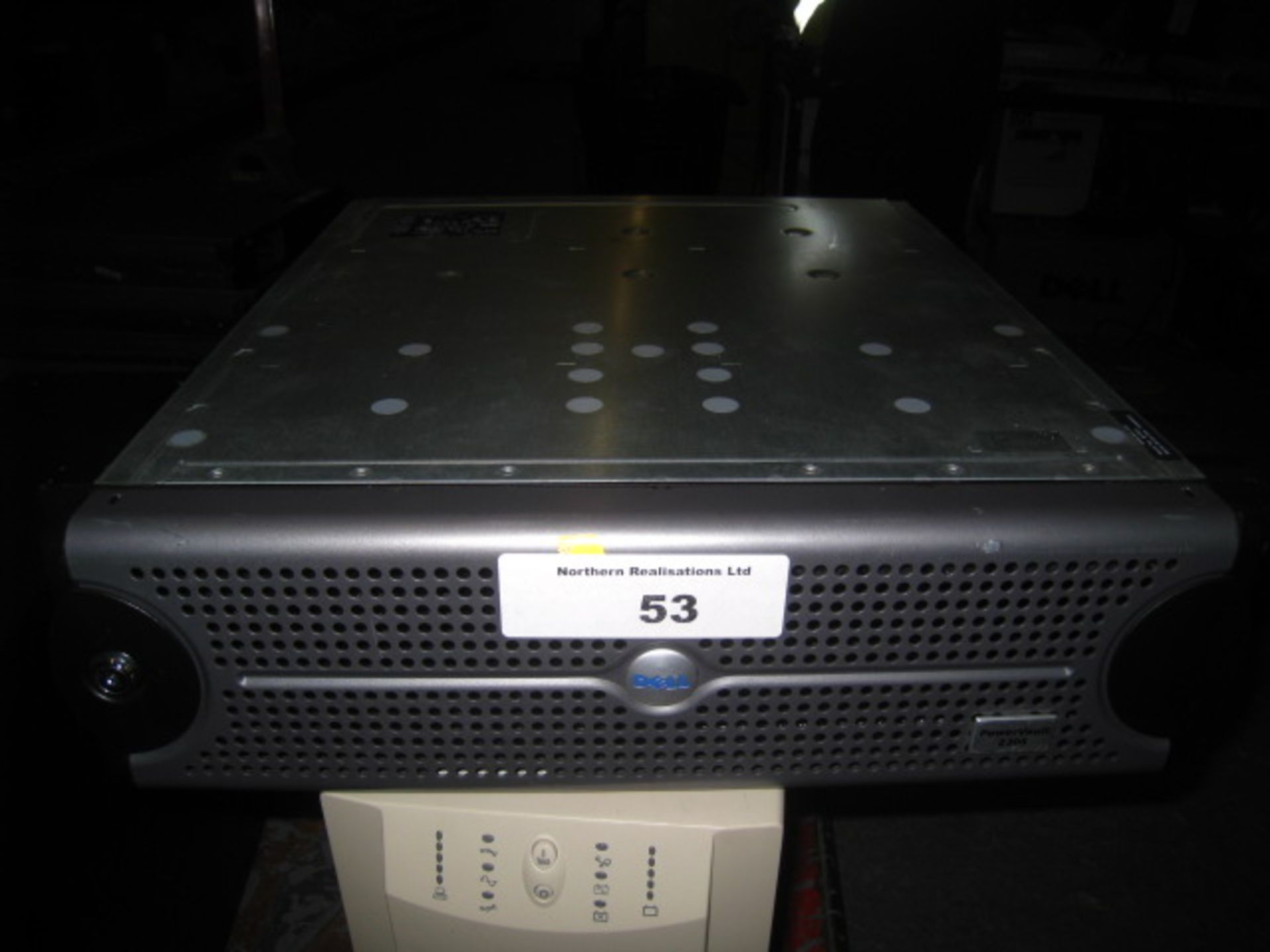 DELL POWERVAULT 2205 HARD DRIVE ARRAY. MODEL AMP 01. CONTAINS 14 X 300GB HDD'S