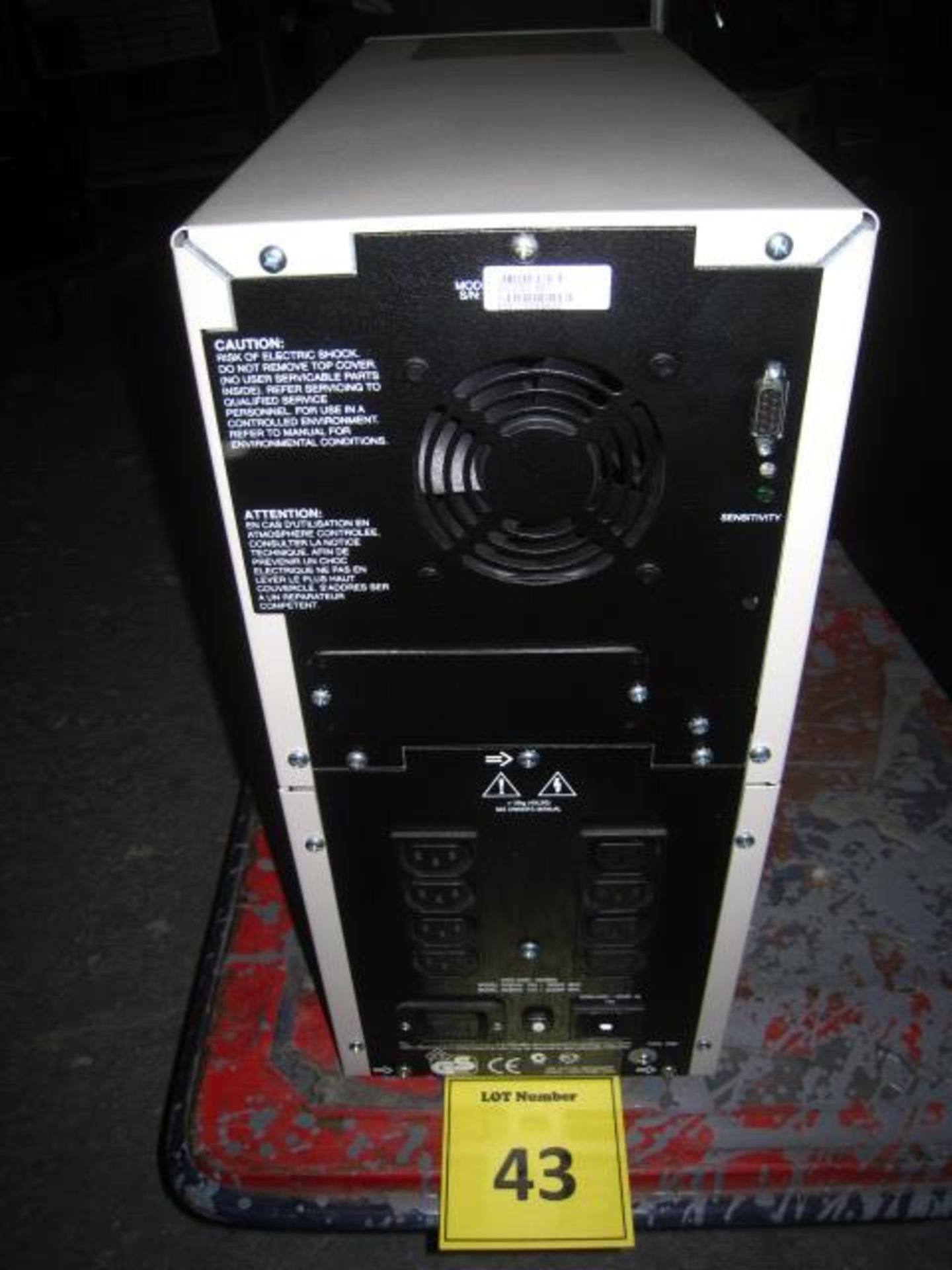 APC SMARTUPS 2200. MODEL SU2200 I NET - Image 2 of 2