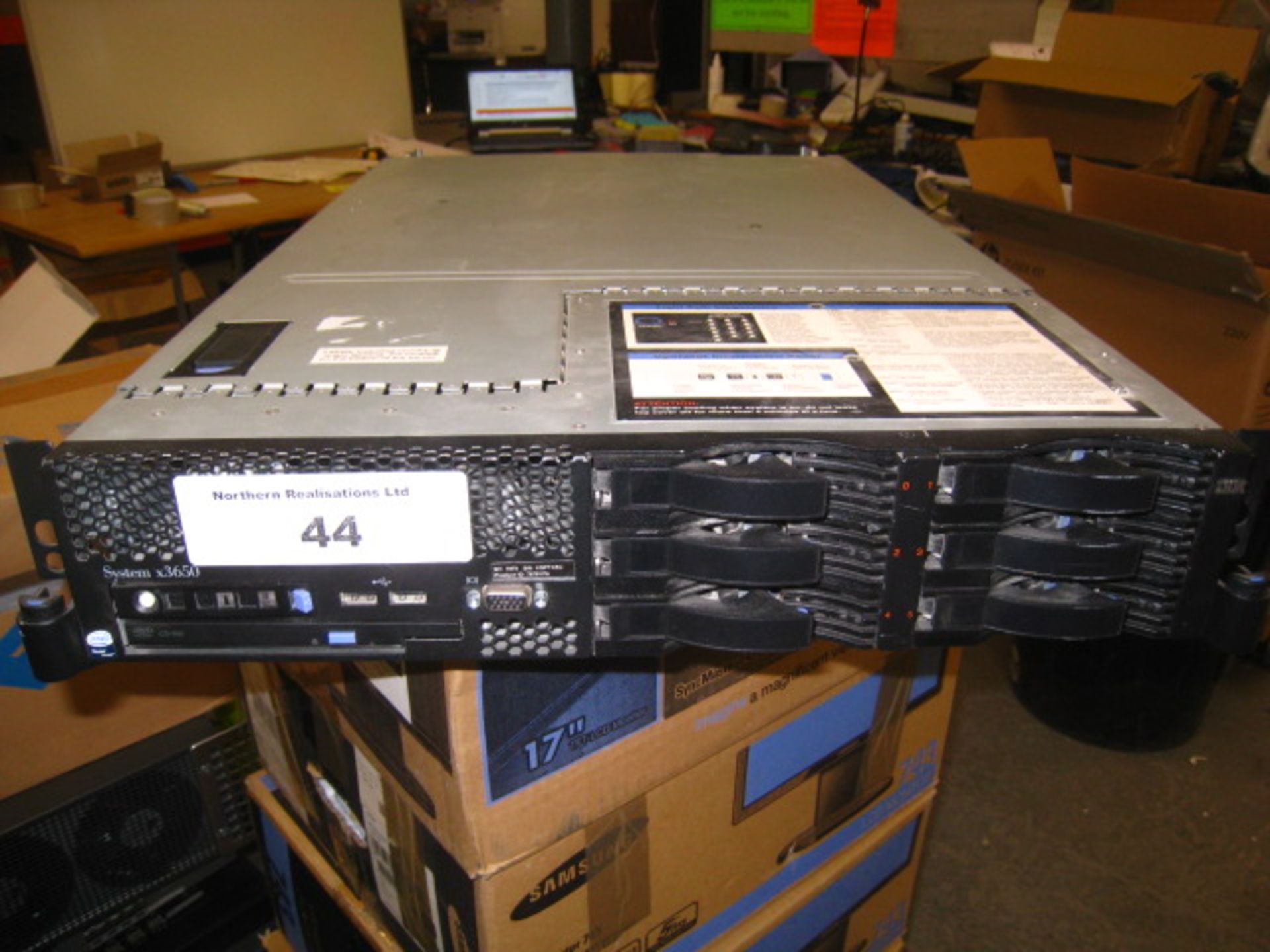 IBM X3650 2U RACKMOUNT FILE SERVER. 2 X QUAD CORE 2.66GHZ PROCESSORS (E5430), 8GB RAM, 2 X 73GB &