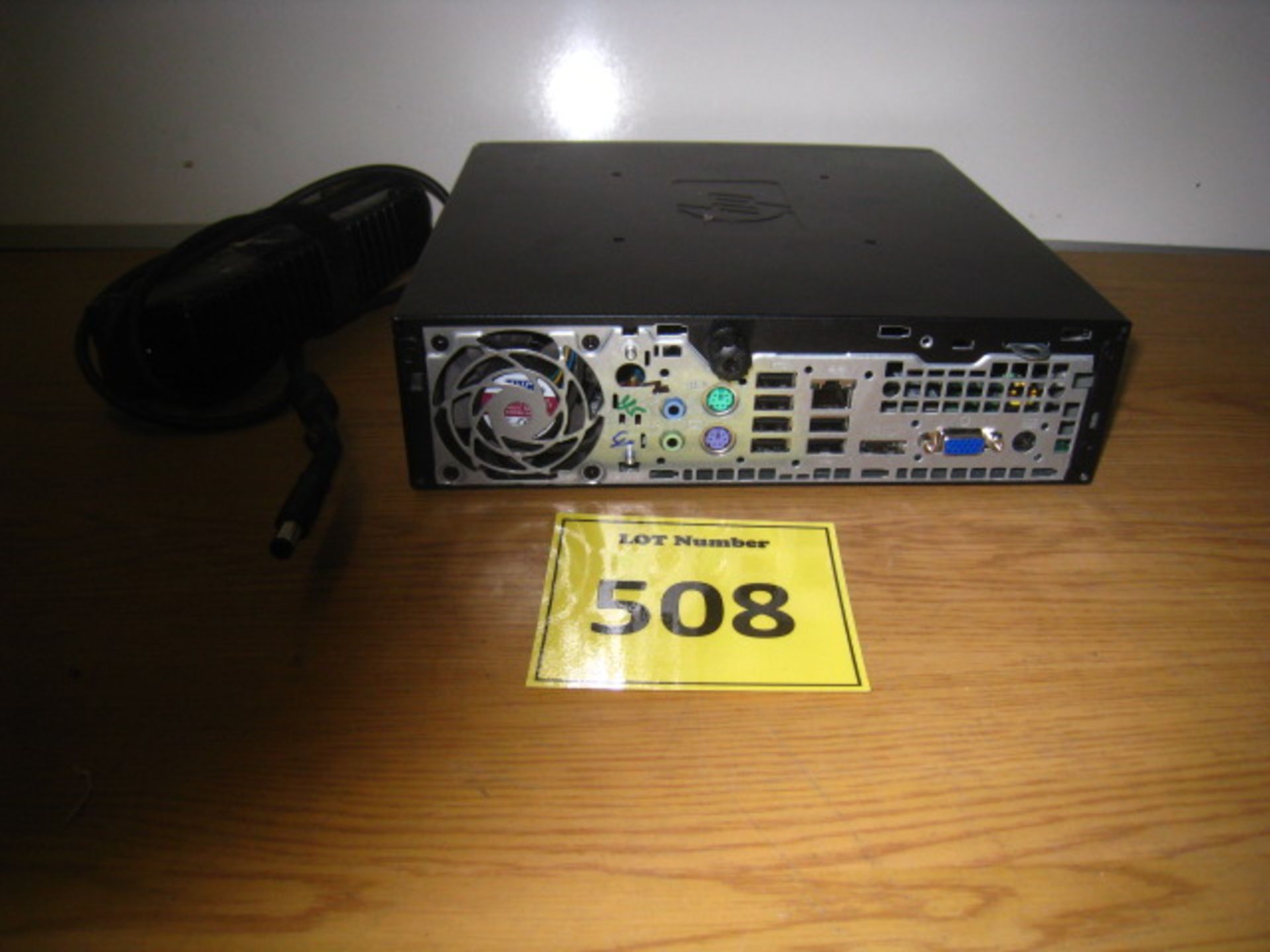 HP 8000 Core 2 Duo 3.16Mhz Processor ,Ultra Small Form Factor System Unit, 2048Gb/80Gb, DVDRW W7 Pro - Image 2 of 2
