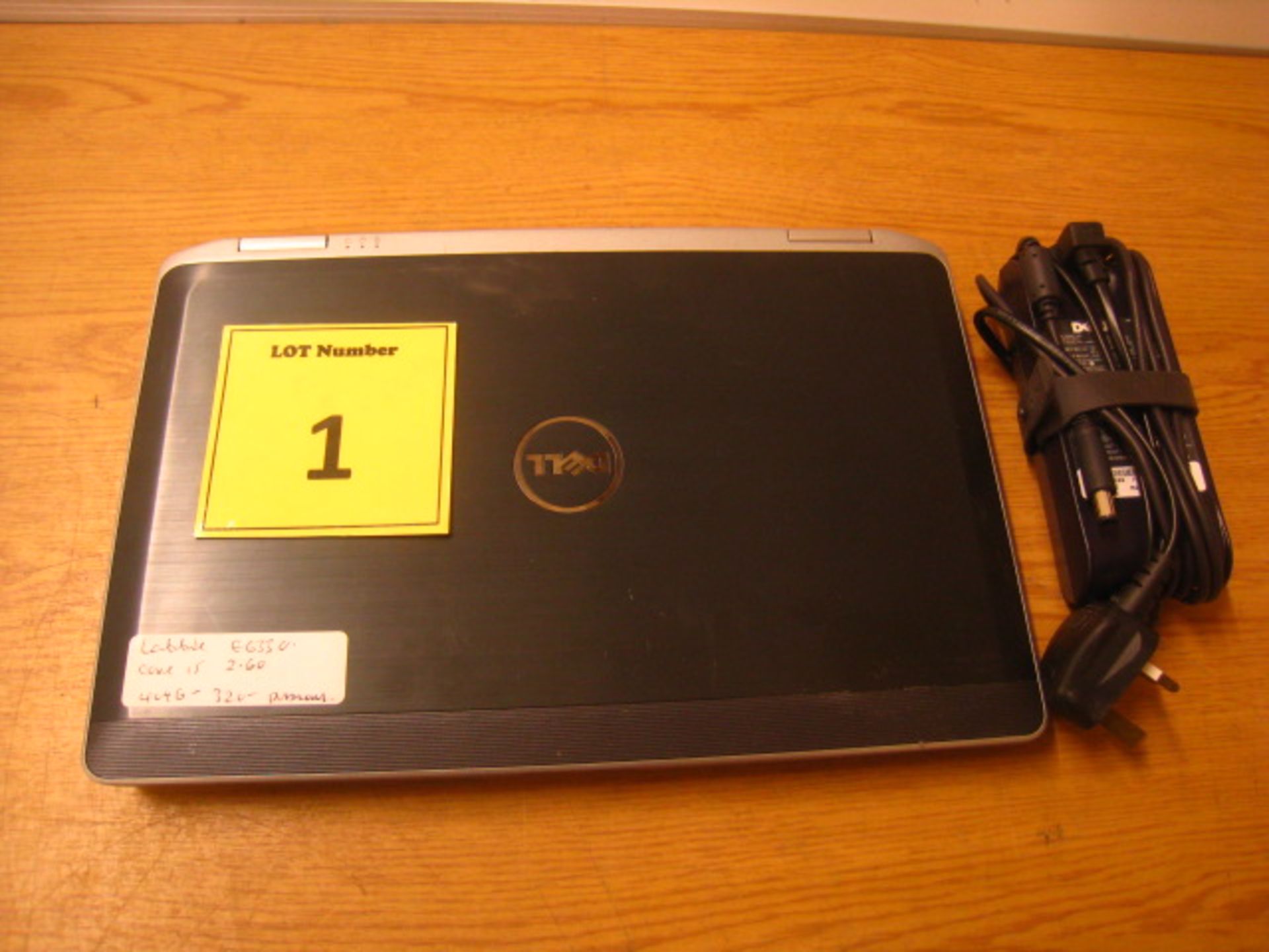 DELL LATITUDE E6330 LAPTOP. CORE i5 2.6GHZ PROCESSOR, 4GB RAM, 320GB HDD, DVDRW WITH PSU. WINDOWS - Image 2 of 2