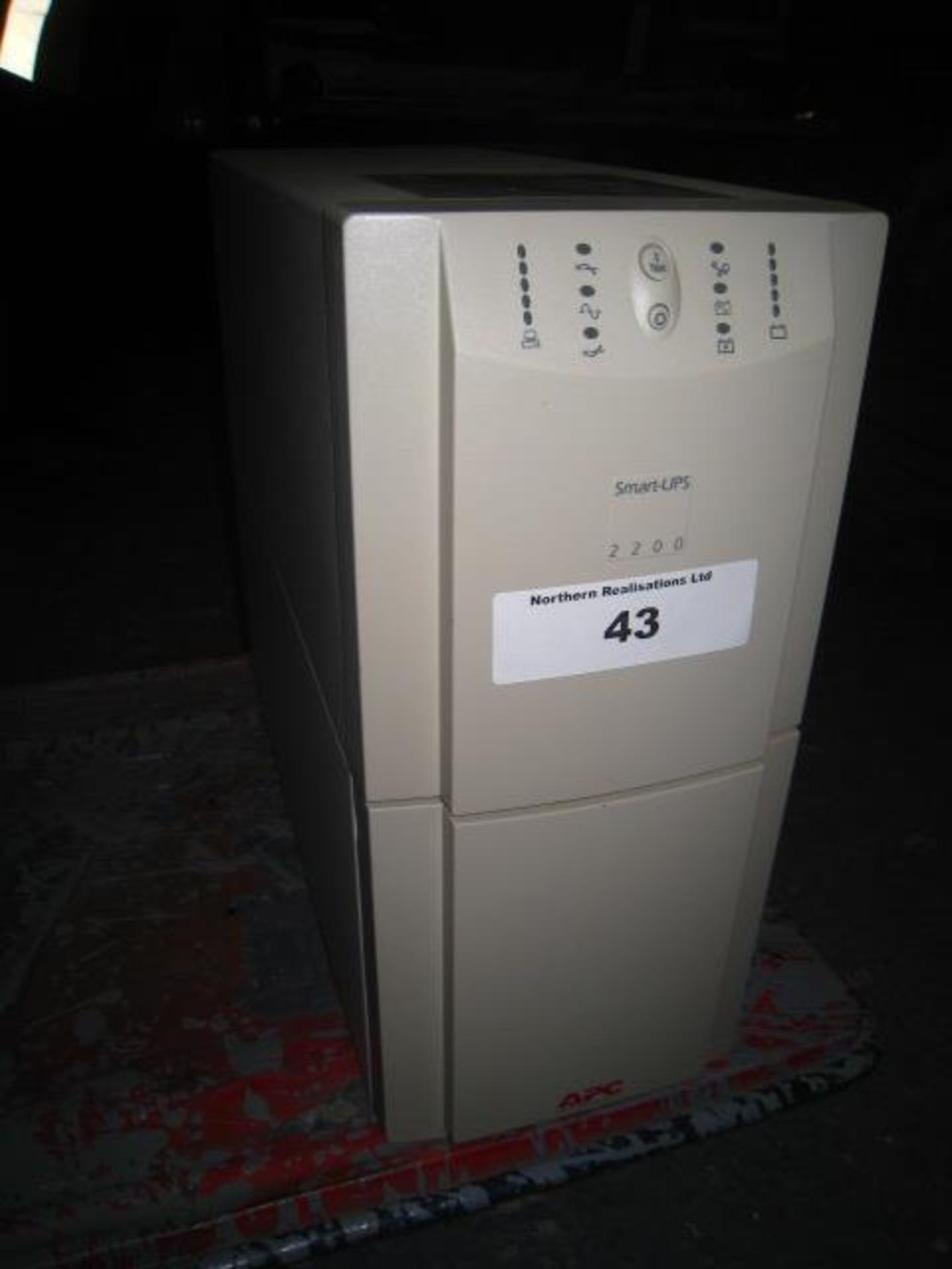 APC SMARTUPS 2200. MODEL SU2200 I NET