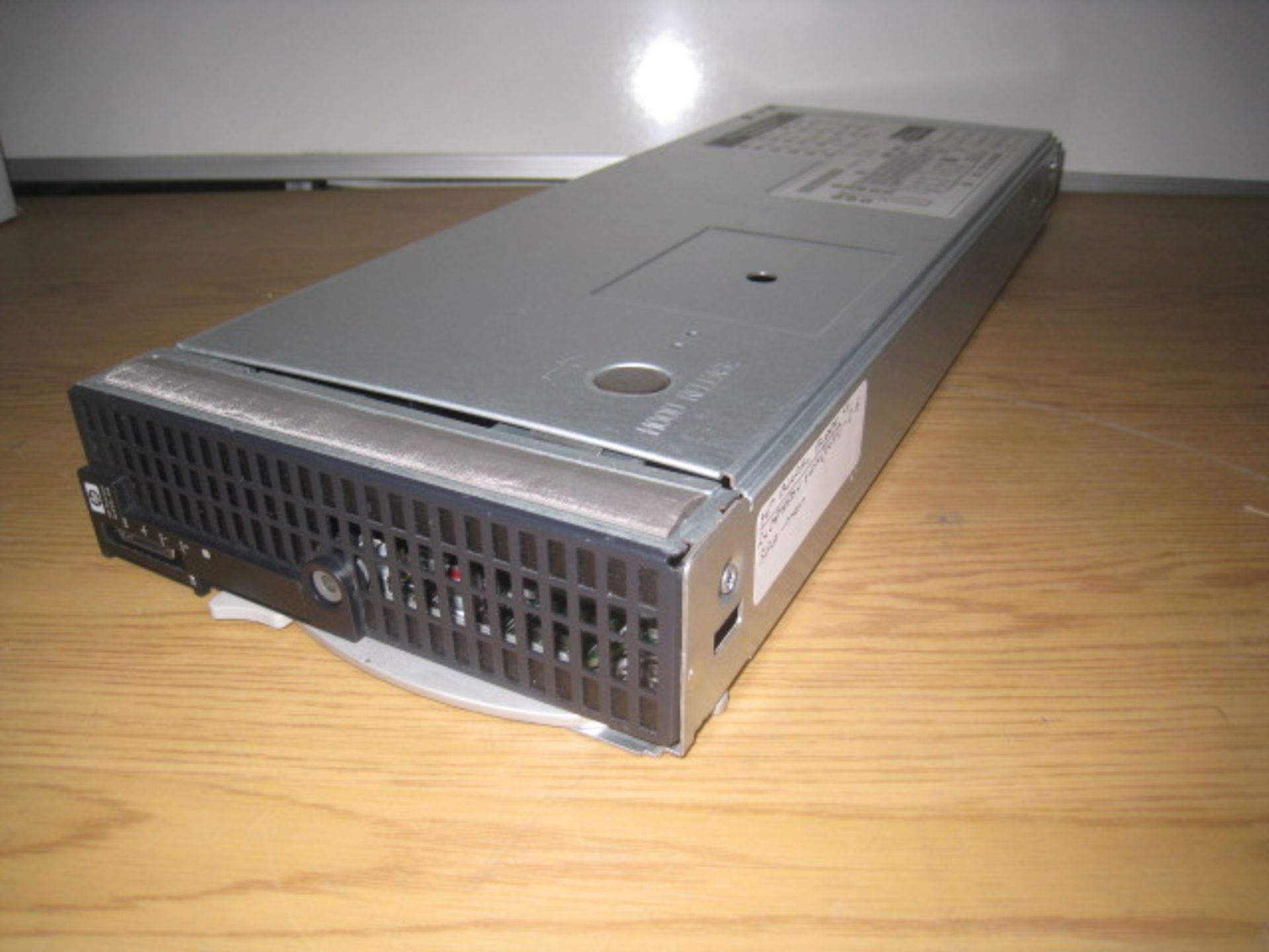 HP PROLIANT BL495c G6 SERVER BLADE. 2 X OPTERON SIX CORE 2.6GHZ (2435) PROCESSORS & 32GB RAM.