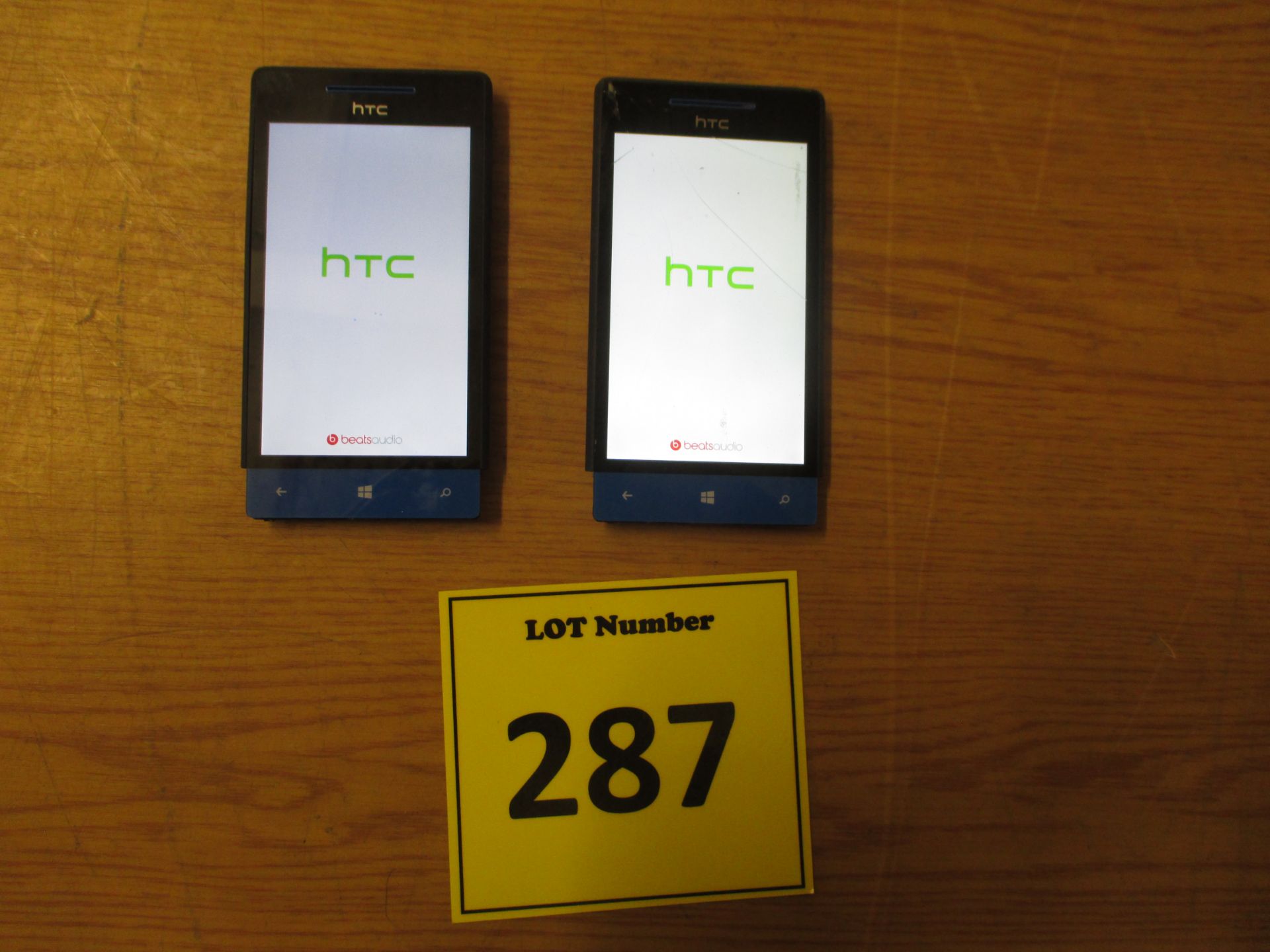 2 X HTC WINDOWS SMARTPHONES MODEL 8S (ONE HAS DAMAGED SCREEN)