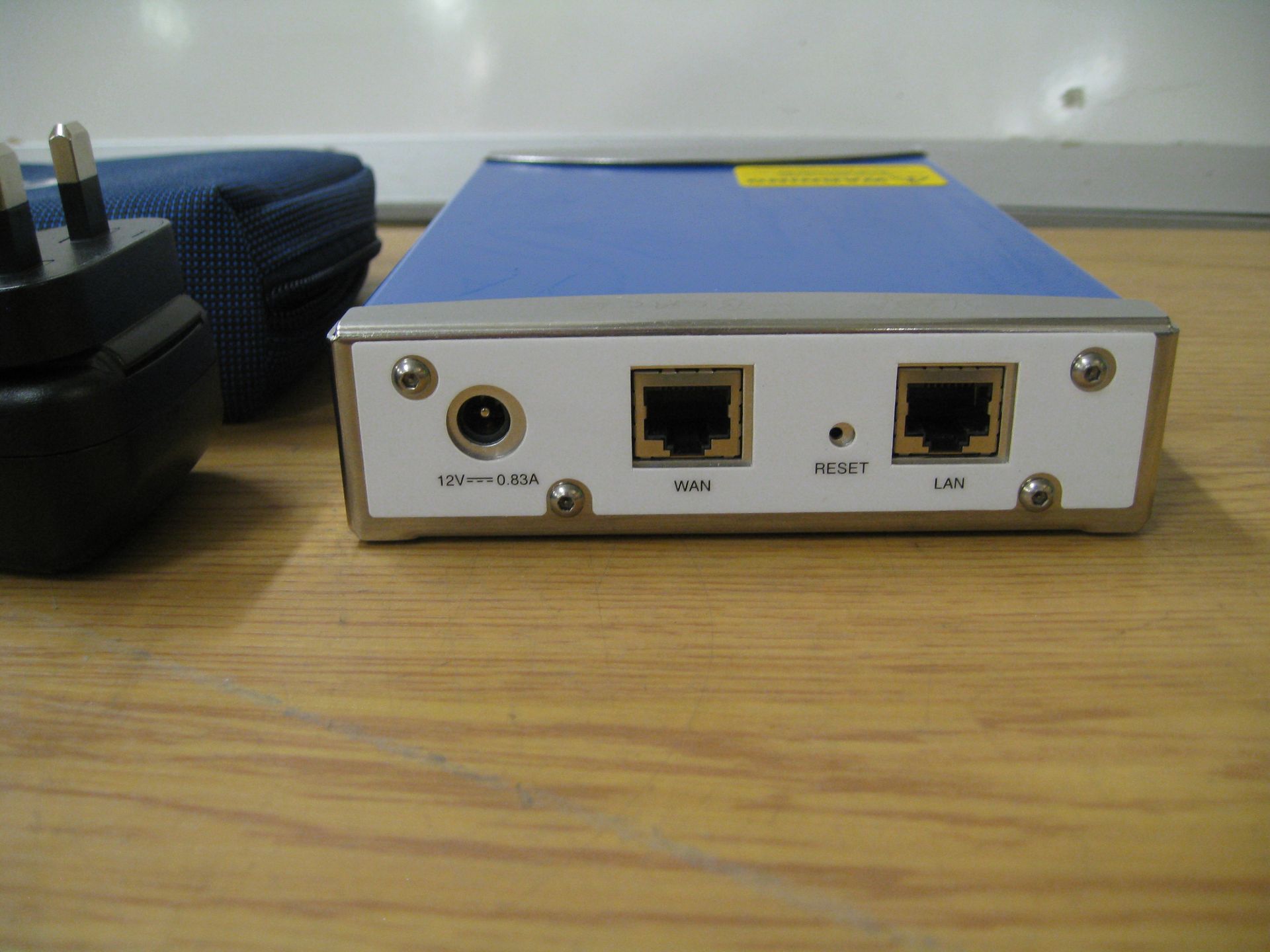 AEP Net Remote encryptor hardware VPN (virtual private network) client with psu & case. More info - Image 3 of 4