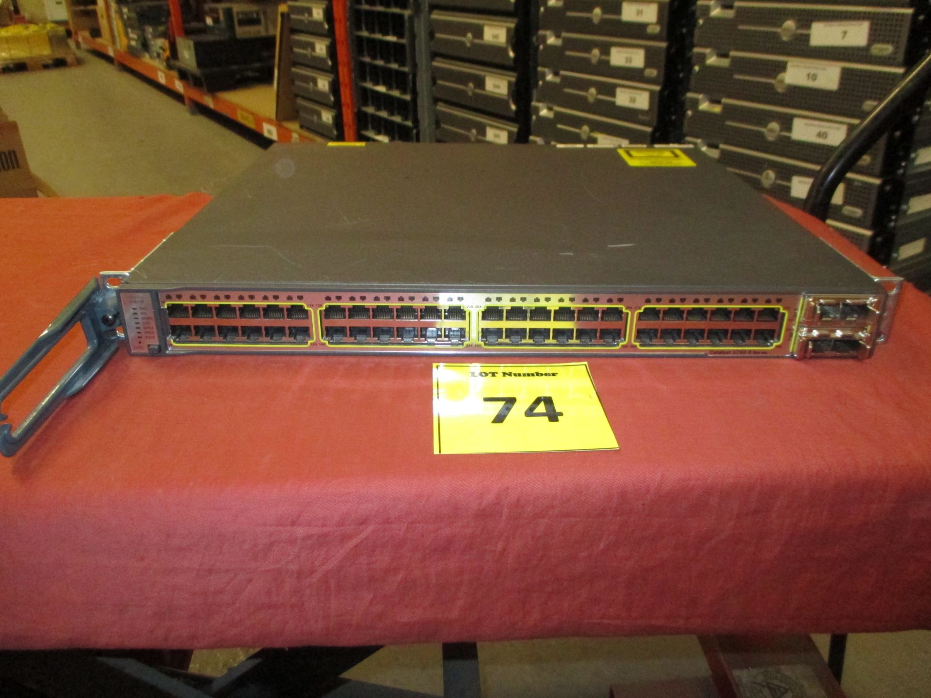 CISCO CATALYST 3750 E-SERIES 48 PORT NETWORK SWITCH. MODEL WS-C3570E-48TD-S V02