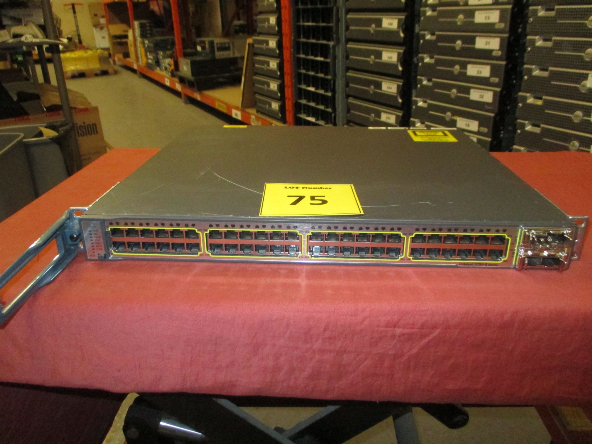 CISCO CATALYST 3750 E-SERIES 48 PORT NETWORK SWITCH. MODEL WS-C3570E-48TD-S V02