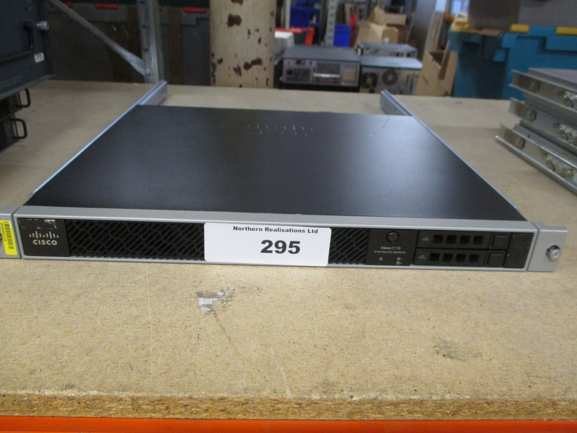 CISCO E170 EMAIL SECURITY APPLIANCE WITH 2 X 250GB HDD'S. MODEL C170 V04