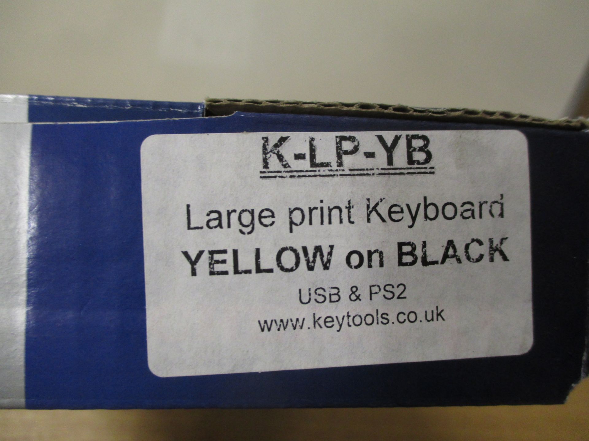 KIDGLOVE LARGE PRINT YELLOW ON BLACK KEYBOARD BY KEYTOOLS. NEW & BOXED. K-LP-YB. USB & PS2 - Image 3 of 3