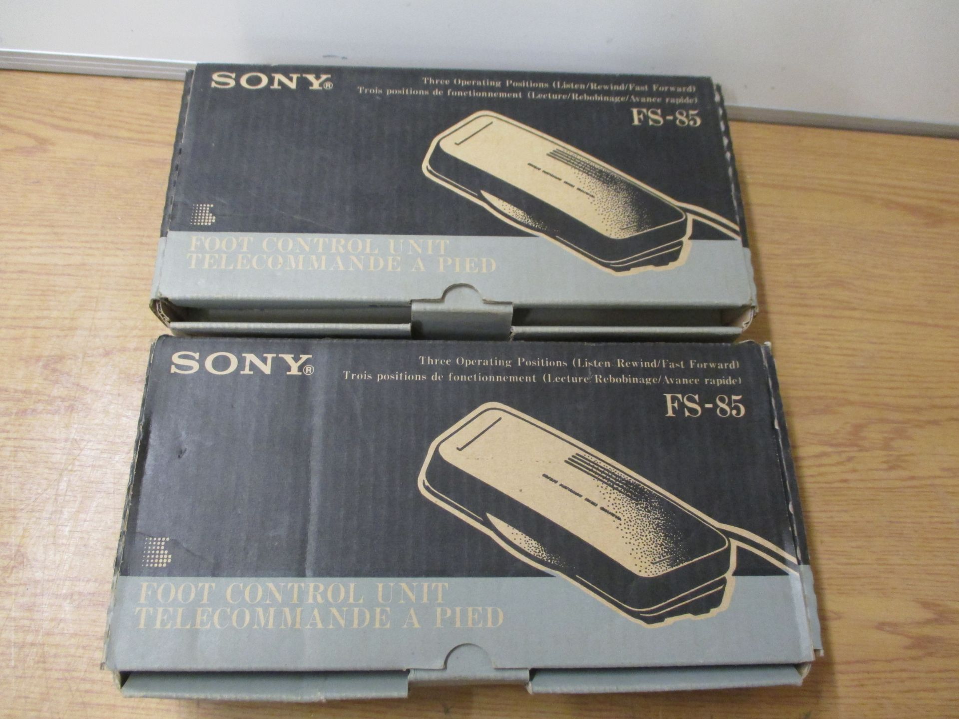 2 X NEW & BOXED SONY FOOT CONTROL UNIT MODEL FS-83. 3 POSITIONS, LISTEN/REWIND/FAST FORWARD.