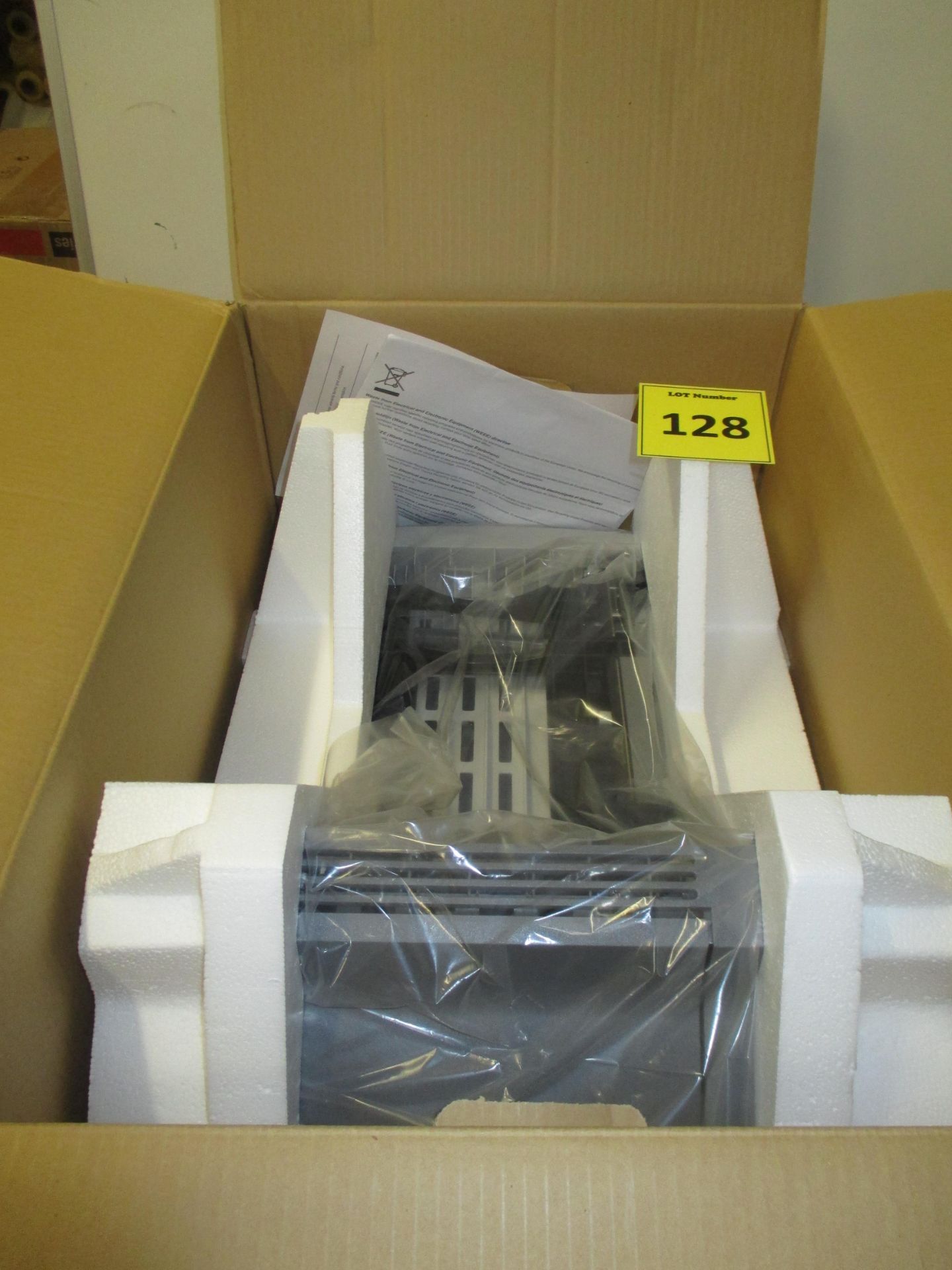 39V0217 INFOPRINT 15X2 500 SHEET DUPLEX. BOXED (BOX OPEN)