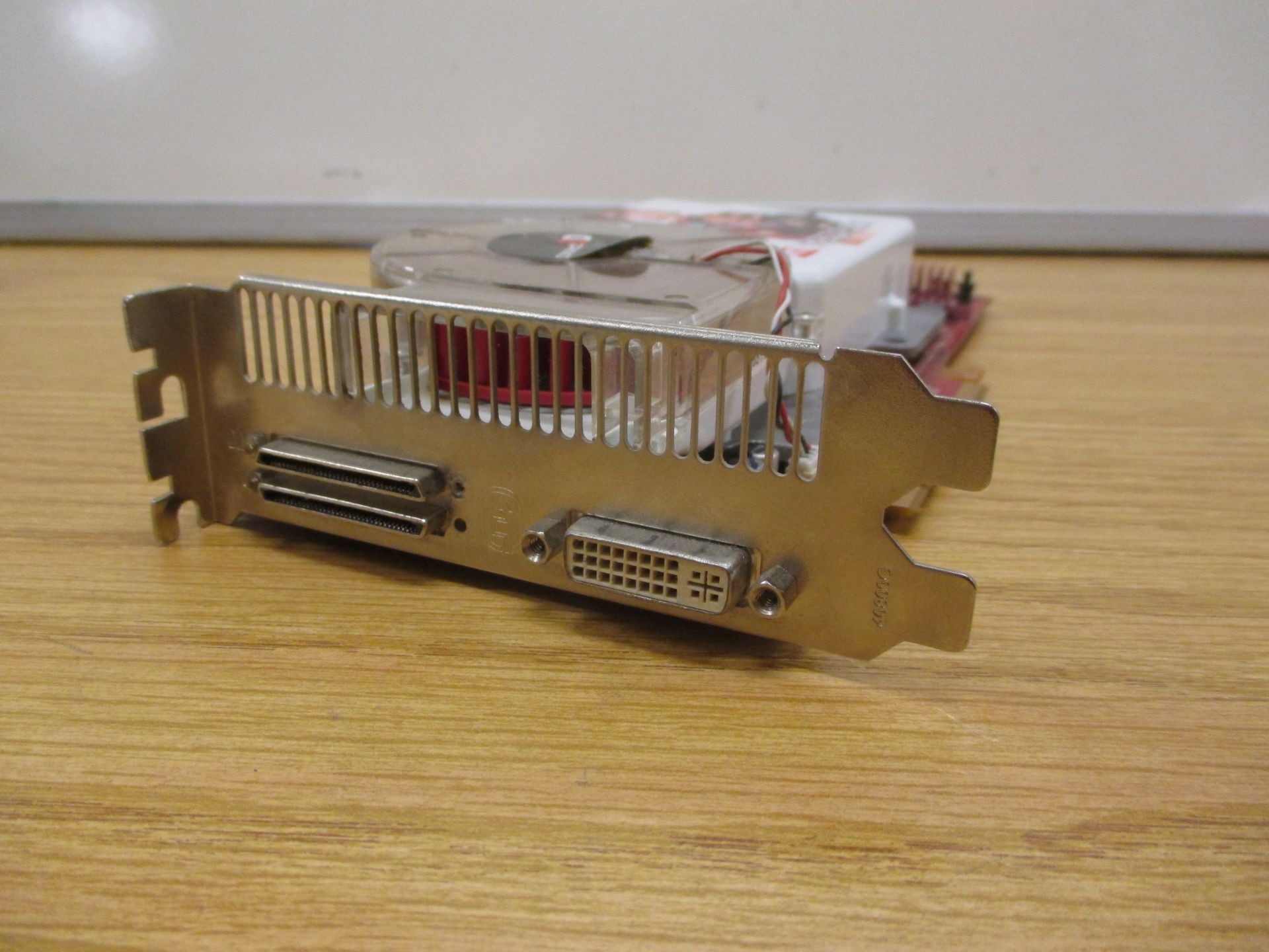 ATI RADEON X1900 512MB CROSSFIRE EDITION PCI-E EXPRESS GDDR3+DVI+CROSSFIRE - Image 2 of 2