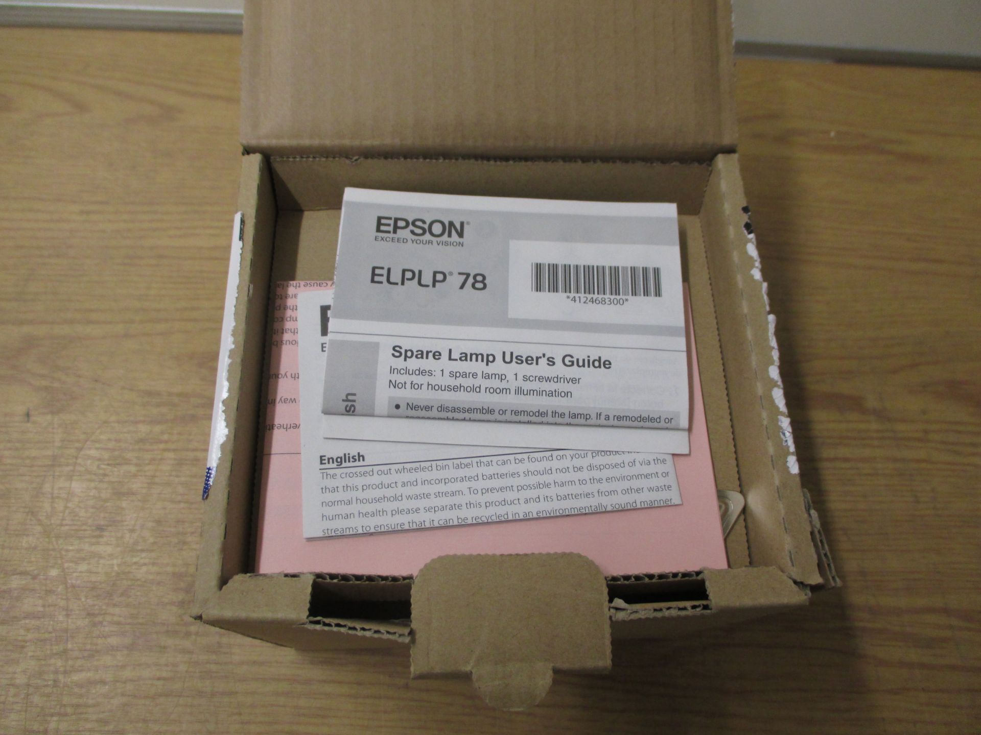 EPSON ELPLP 78 PROJECTOR LAMP. BOX OPEN. CONTENTS UNUSED - Image 2 of 2