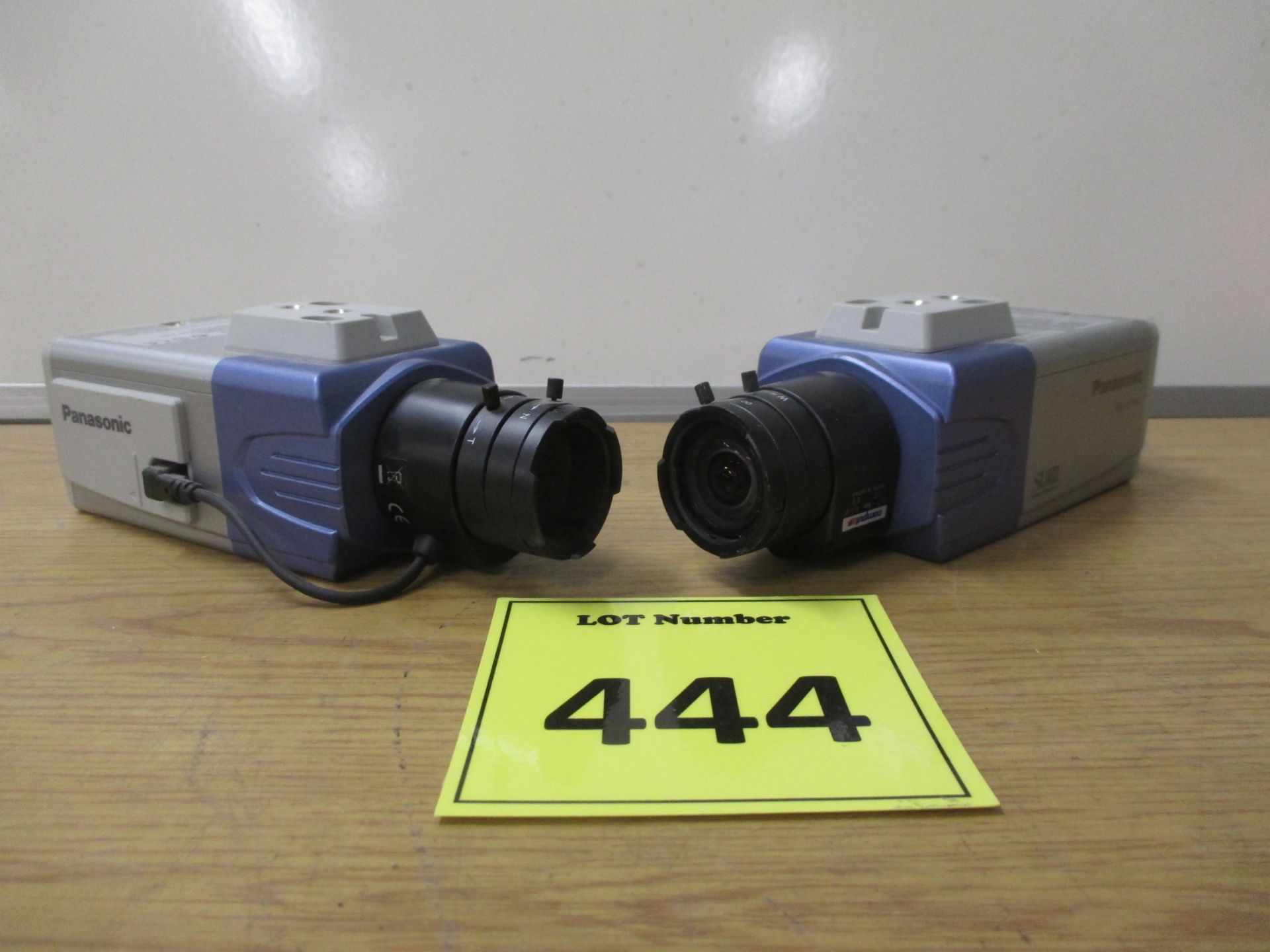 CCTV EQUIPMENT. 2 X PANASONIC SUPER DYNAMIC COLOUR CCTV CAMERAS MODEL WV-CP480/G COMPLETE WITH