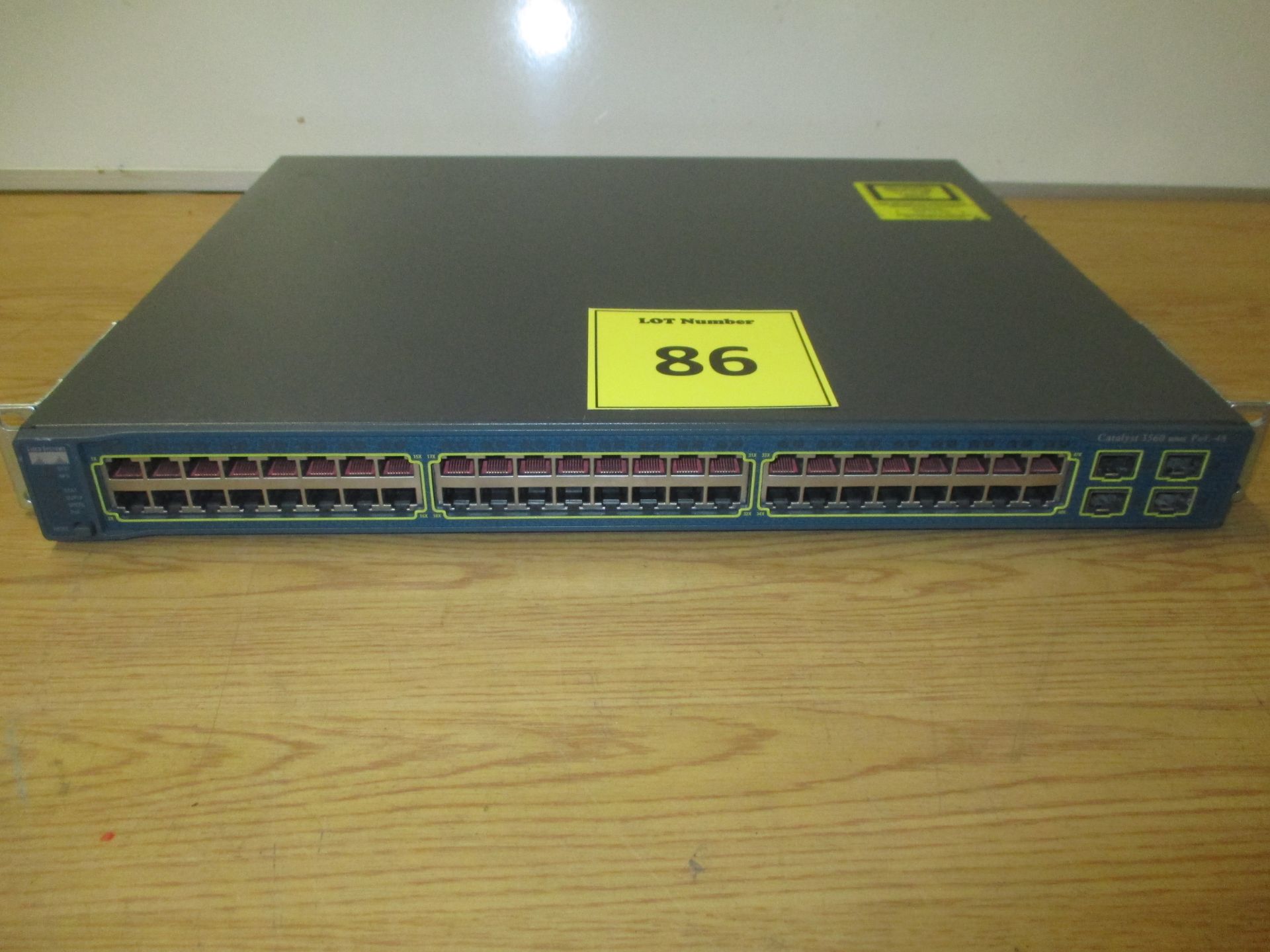 CISCO CATALYST 3560 SERIES PoE-48. 48 PORT NETWORK SWITCH. MODEL WS-C3560-48PS-S