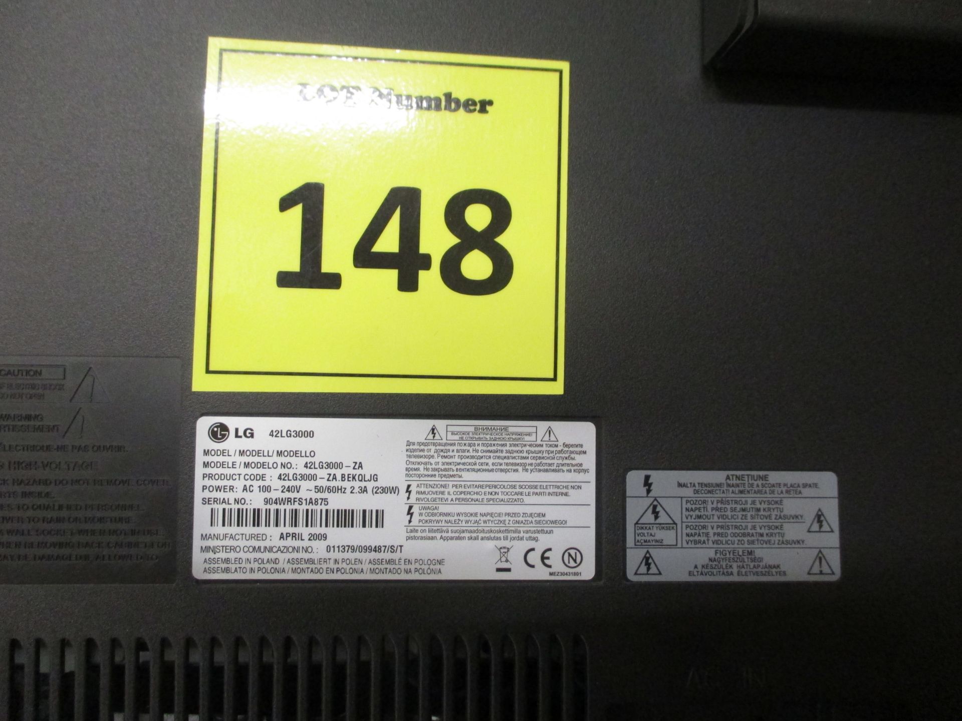 LG 42"LCD TV MODEL 42LG3000-ZA WITH 3 X HDMI, 1 X USB - Bild 3 aus 5